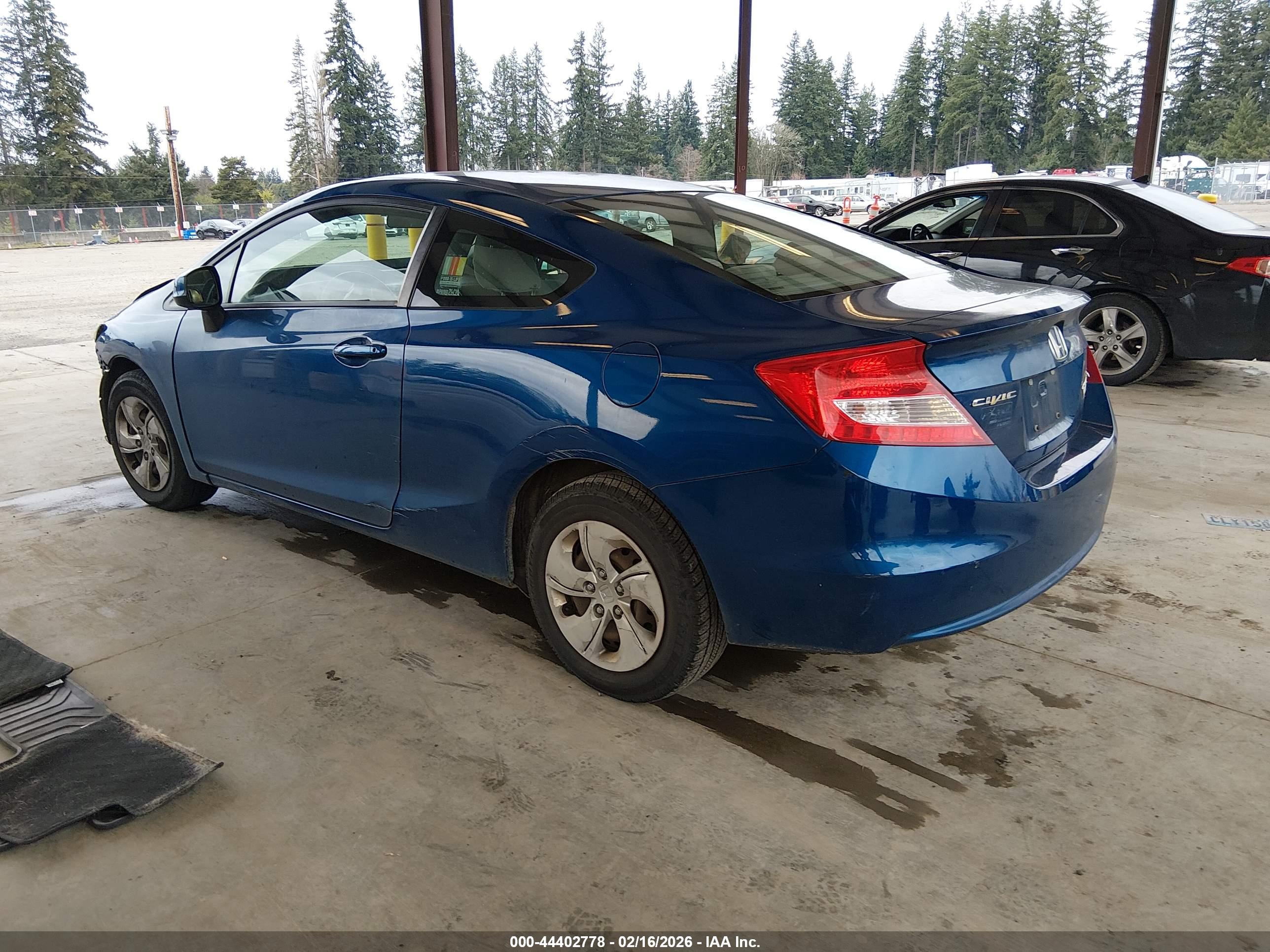 HONDA CIVIC image 3