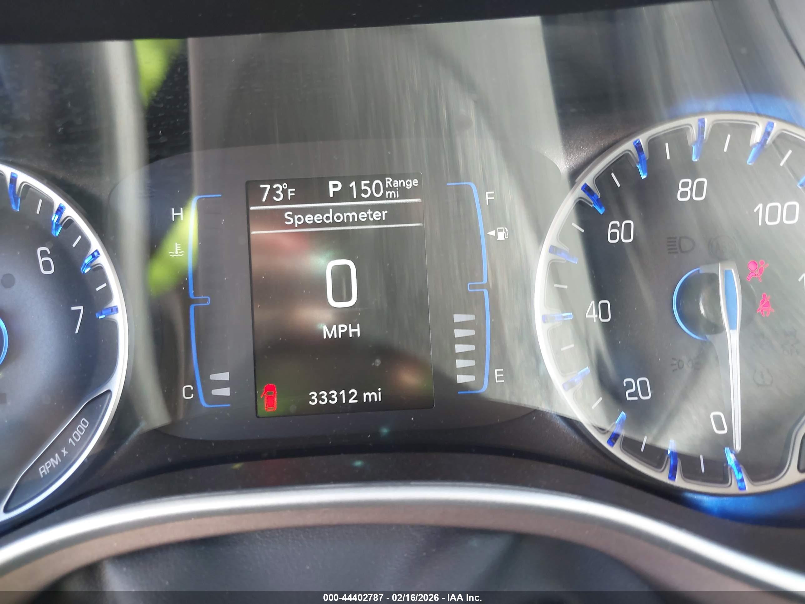 CHRYSLER VOYAGER image 7