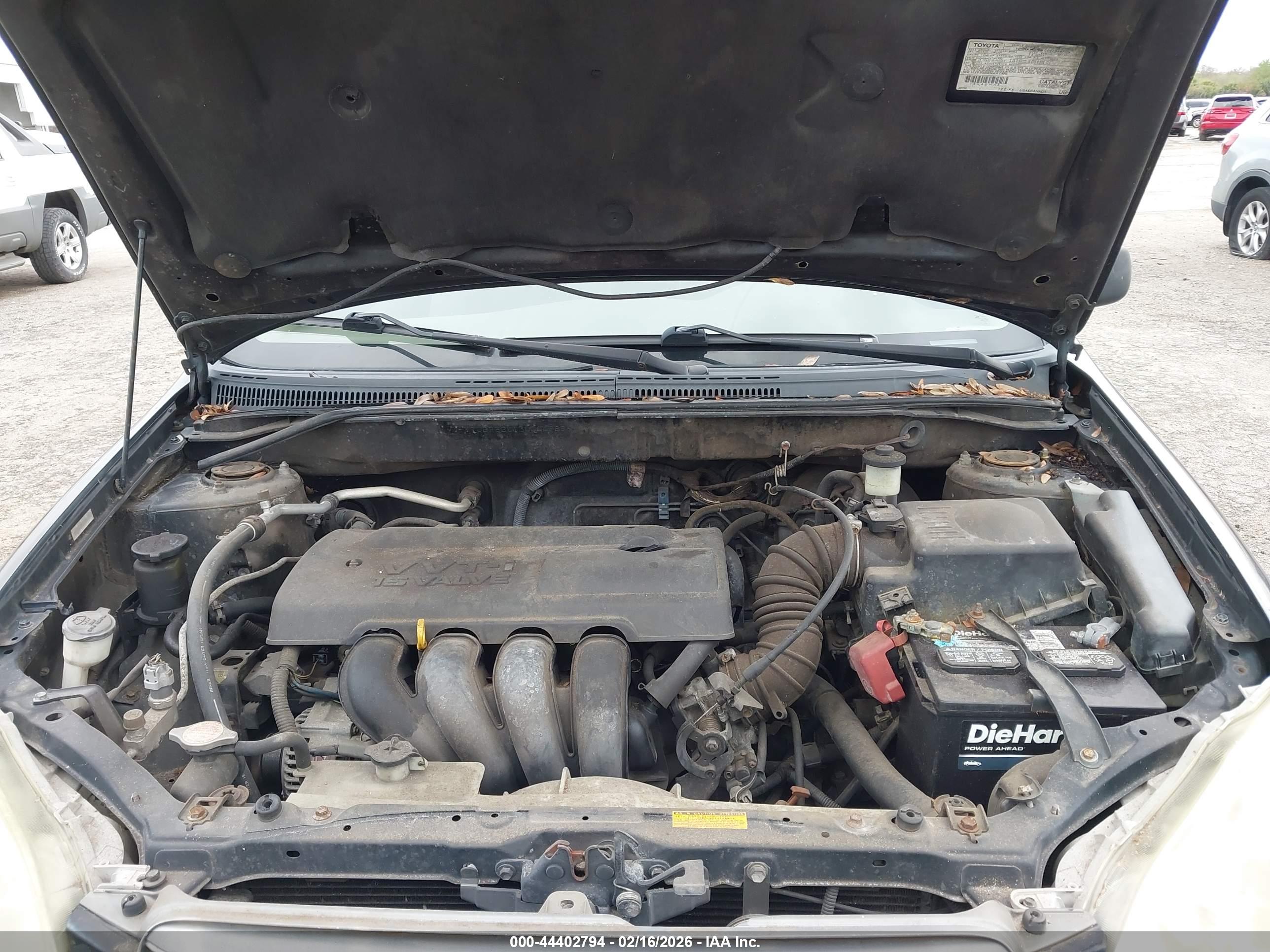 TOYOTA COROLLA image 10