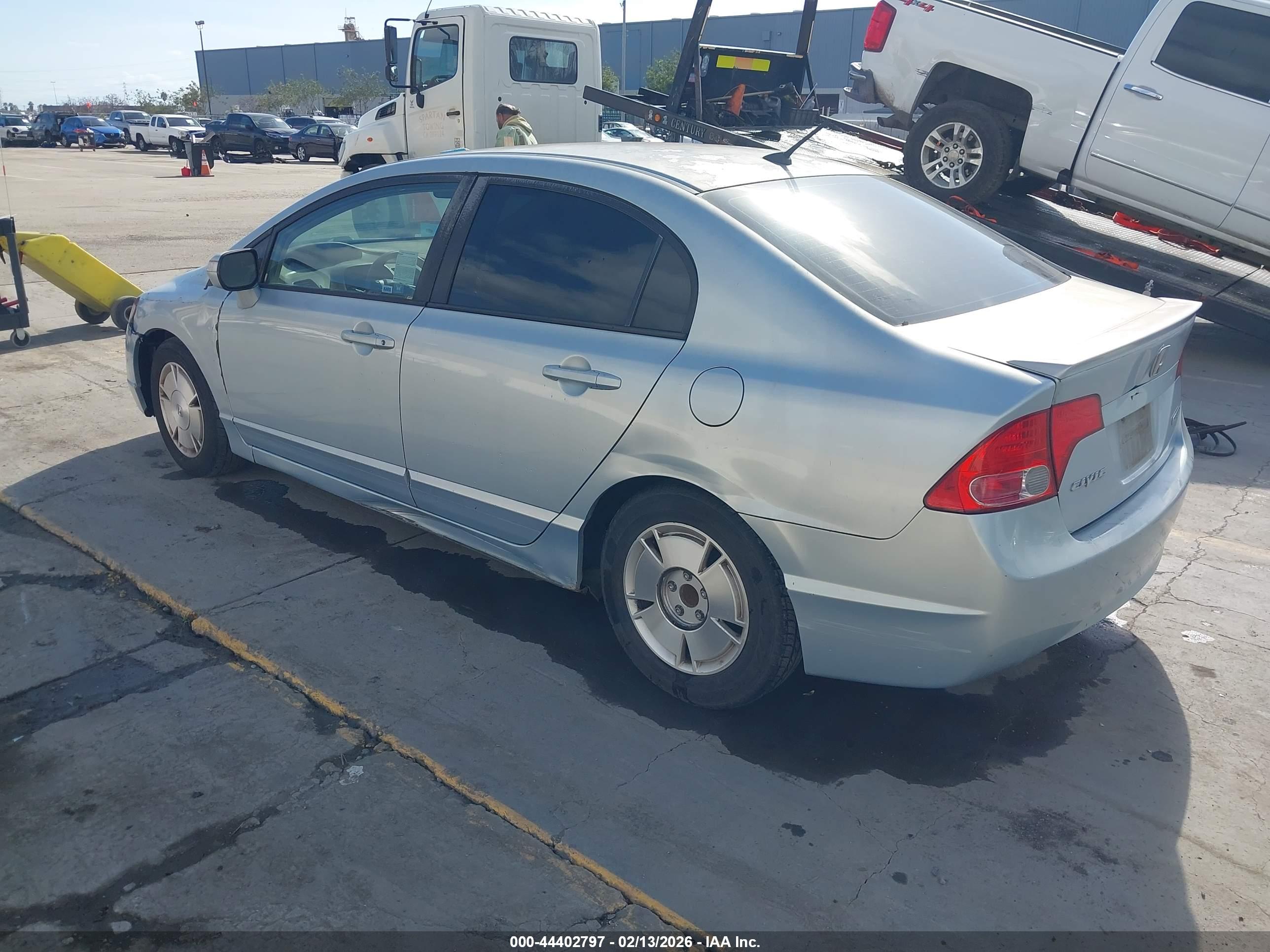 HONDA CIVIC image 3