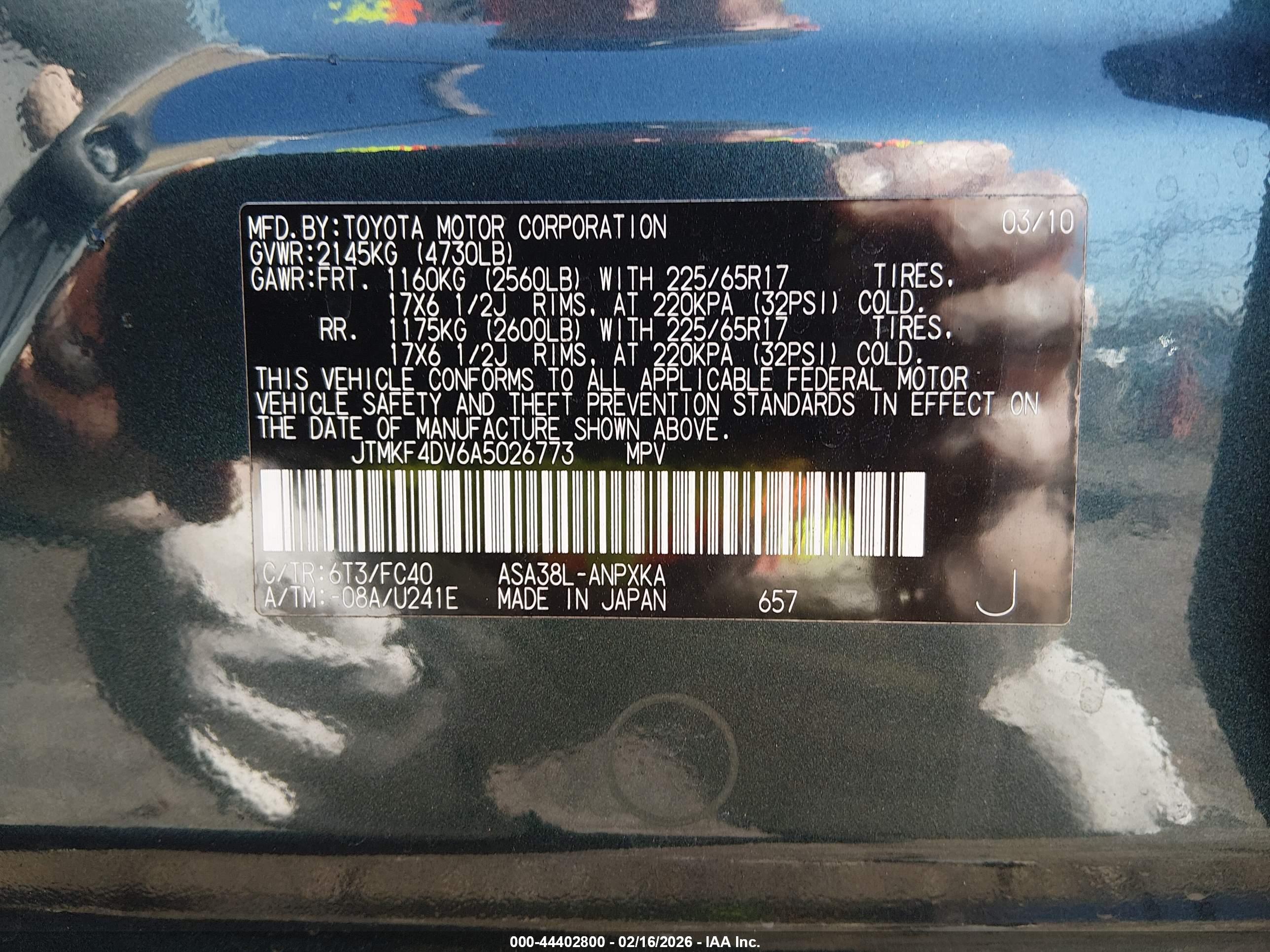 TOYOTA RAV4 image 9