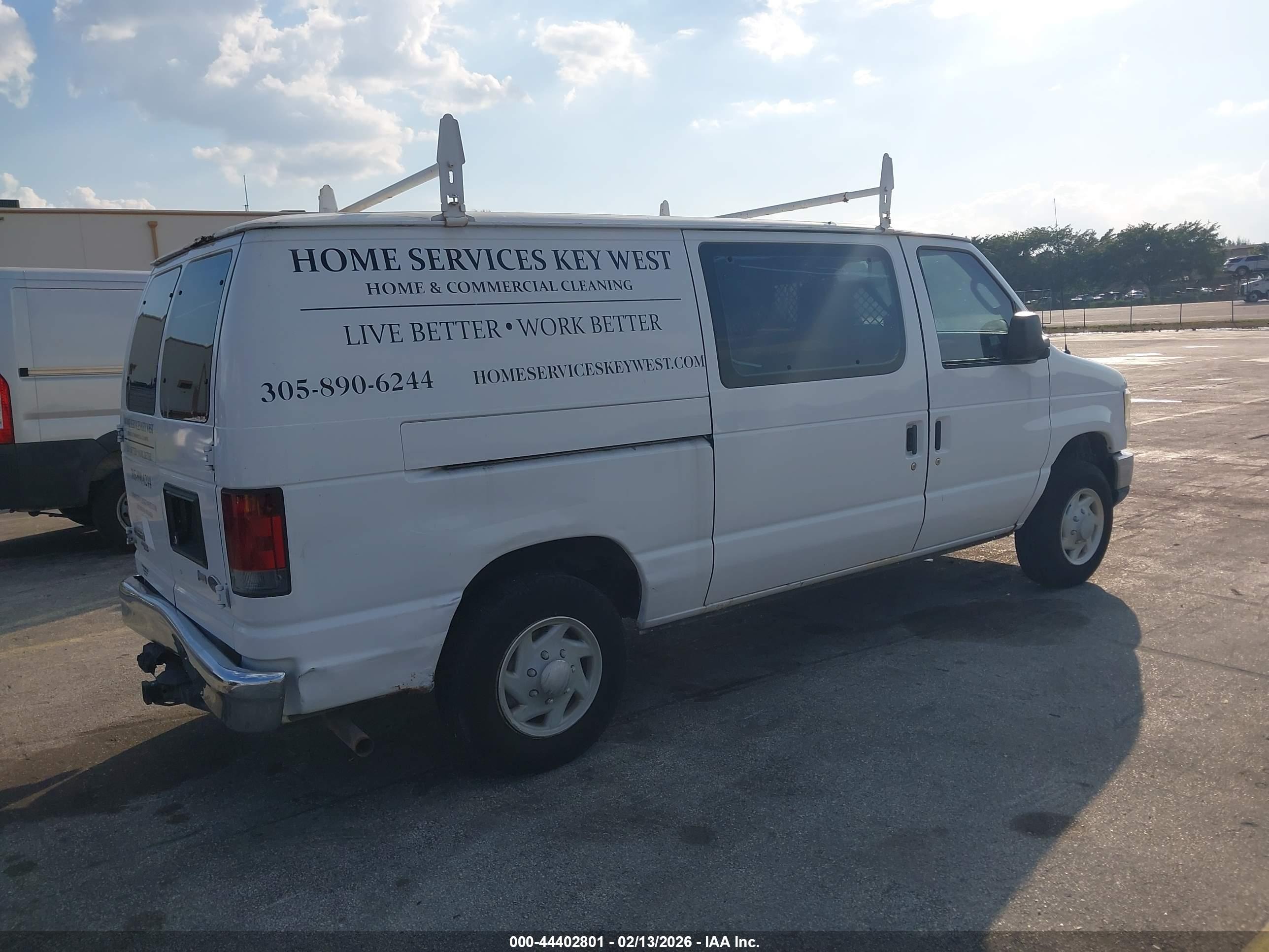 FORD E-150 image 4