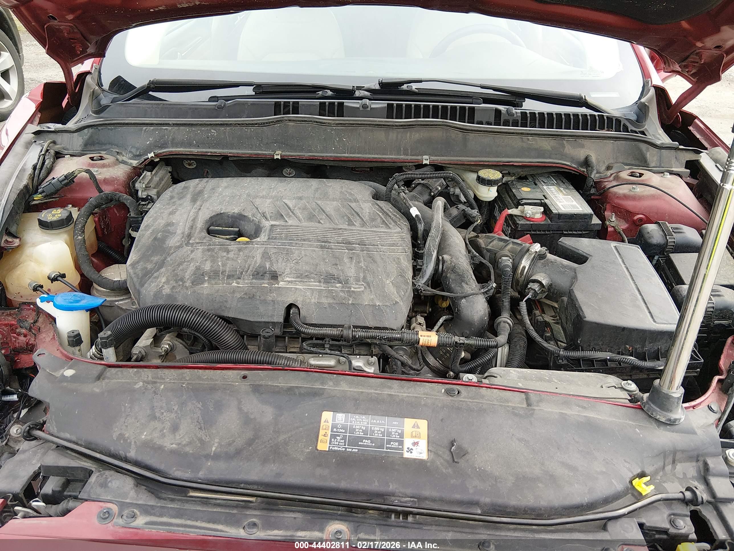 FORD FUSION image 10