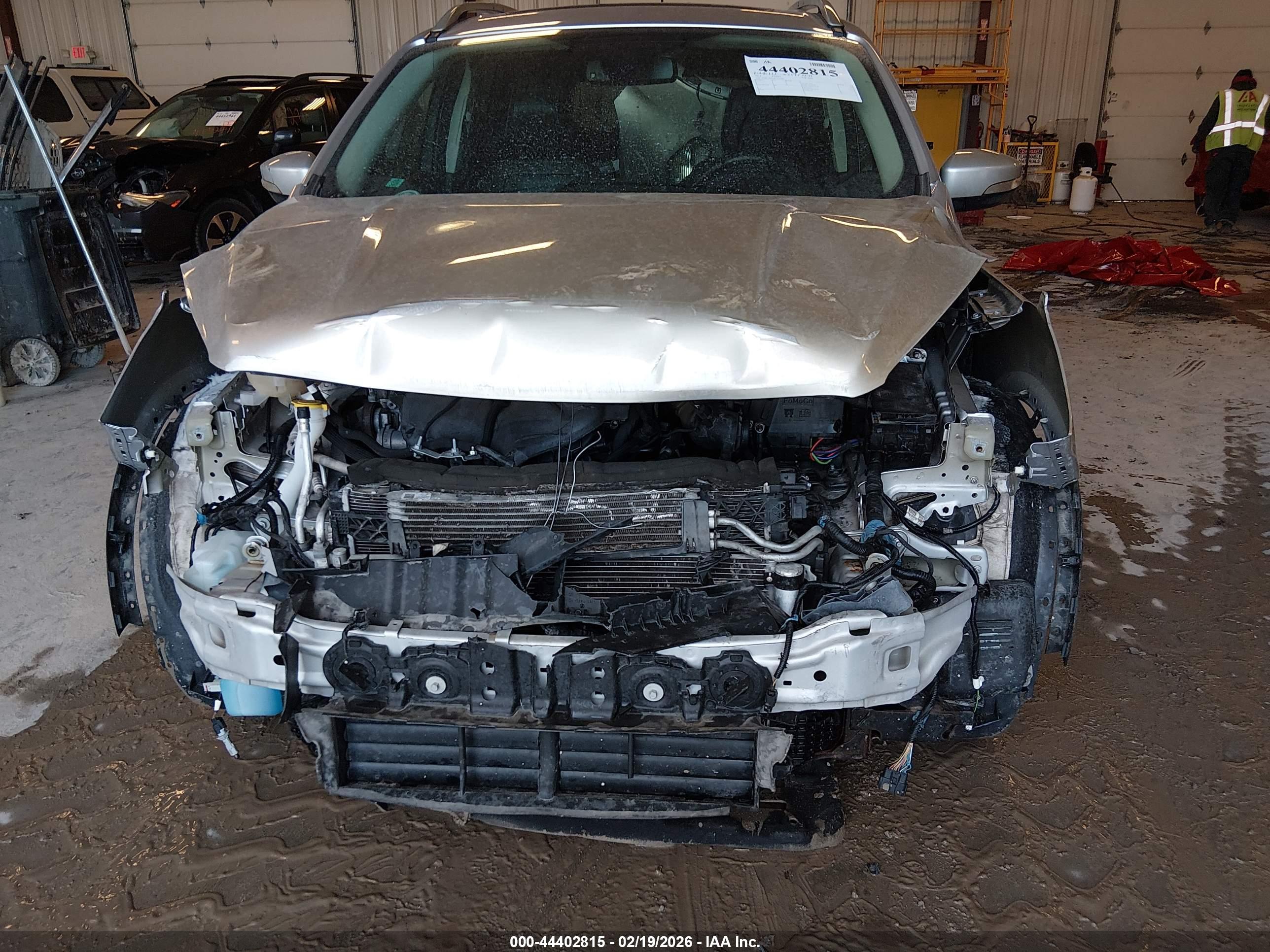 FORD ESCAPE image 6