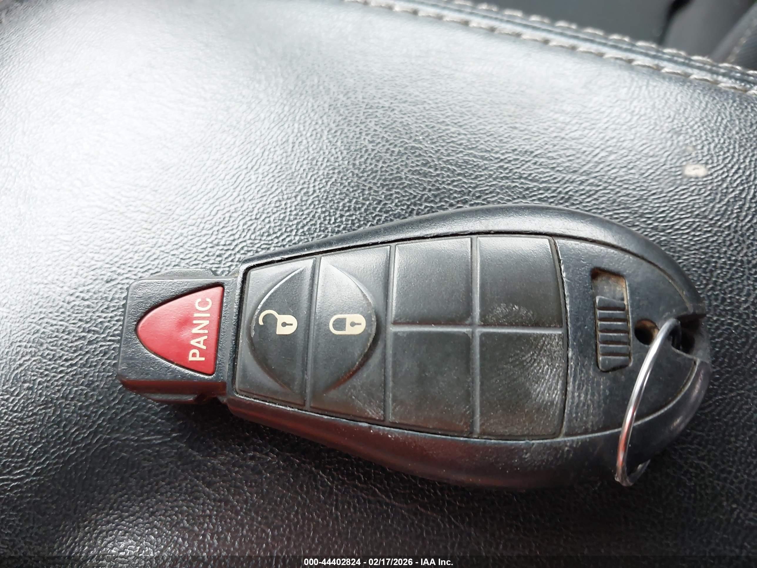 JEEP CHEROKEE image 11