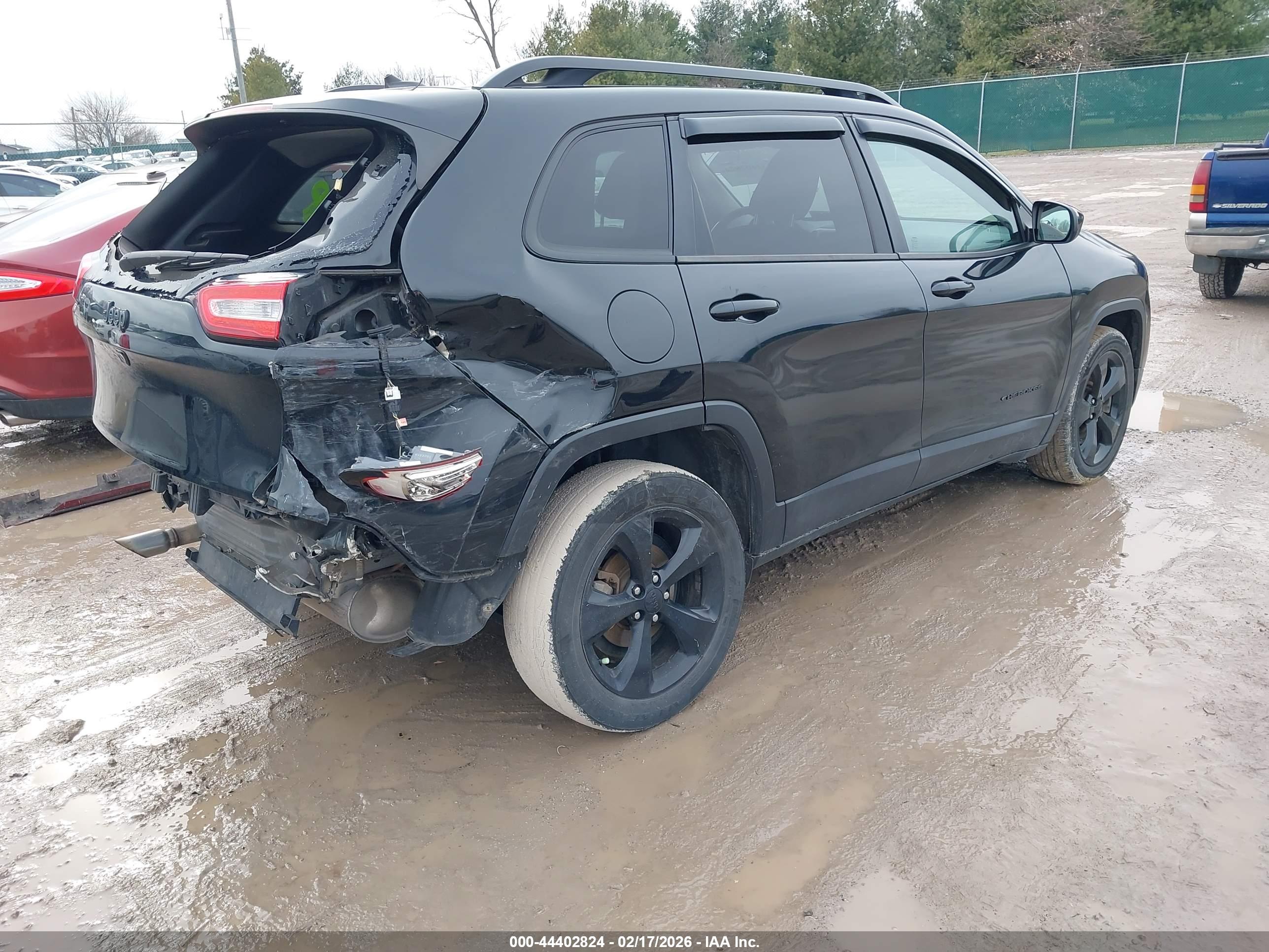 JEEP CHEROKEE image 4