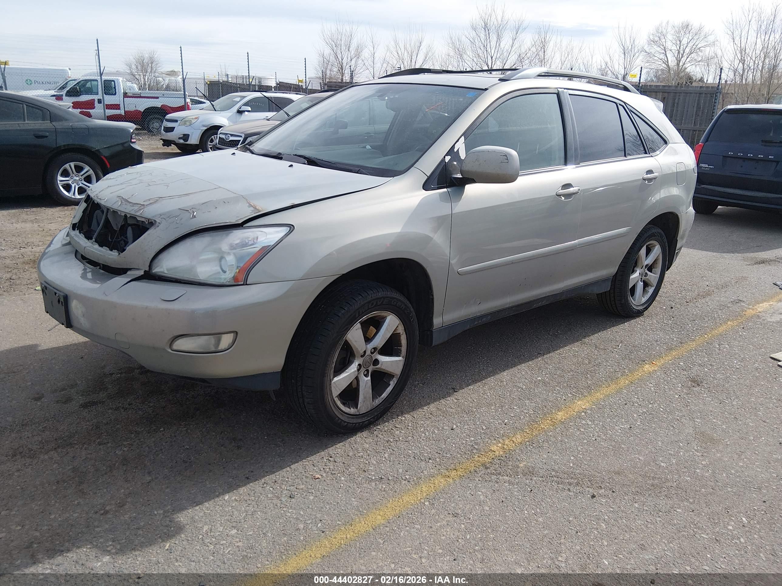 LEXUS RX image 2