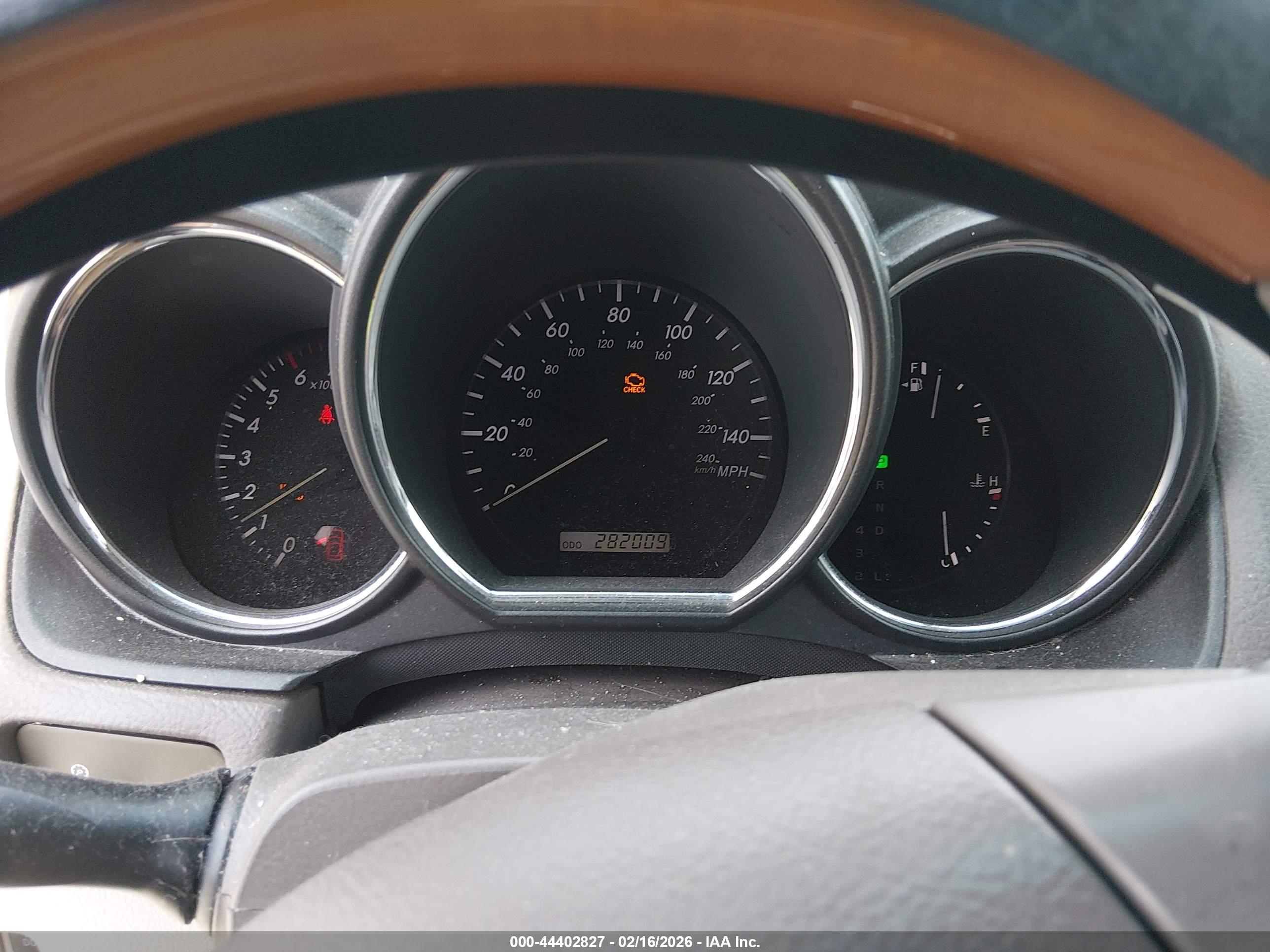 LEXUS RX image 7