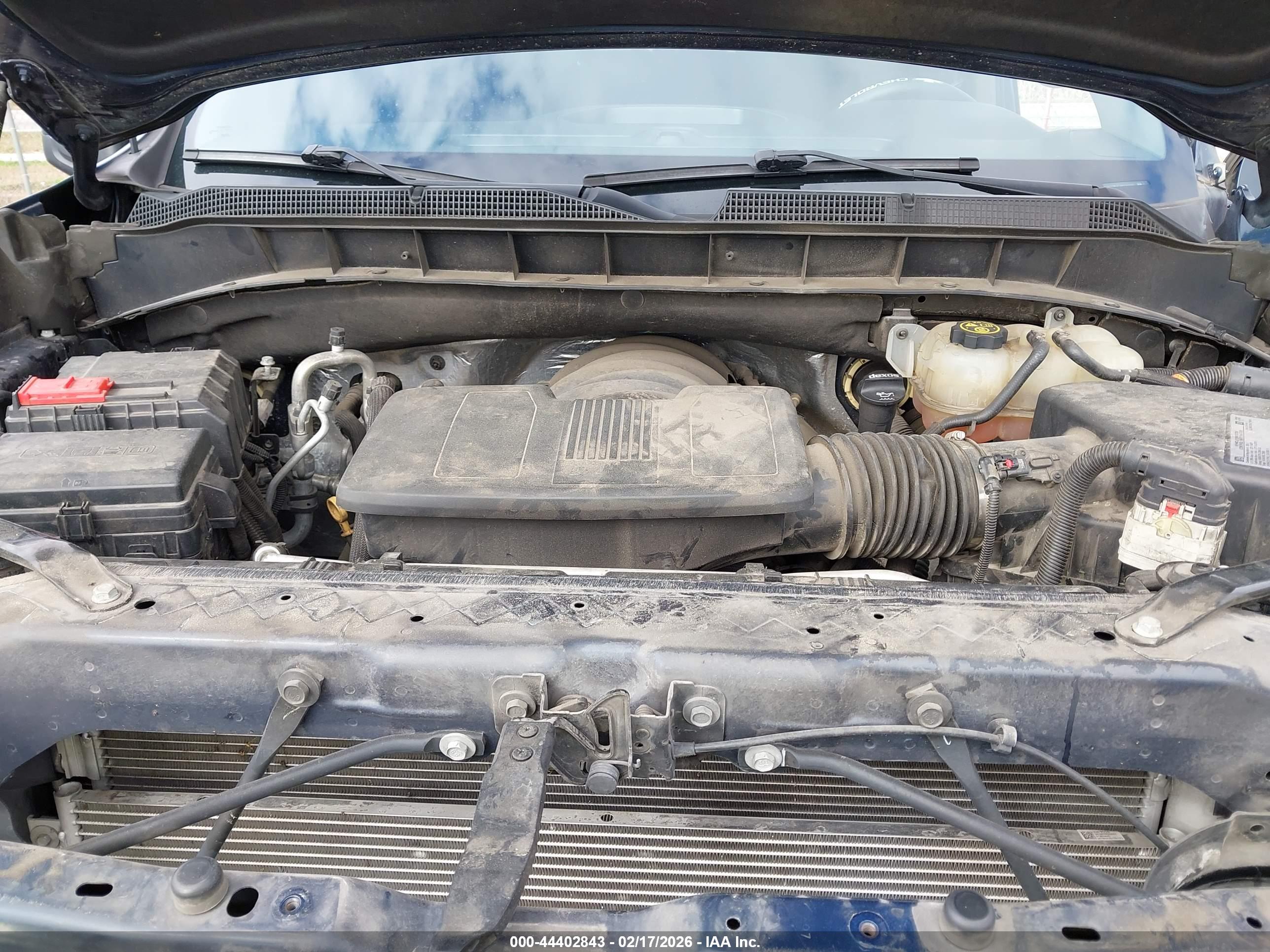 CHEVROLET SILVERADO image 10