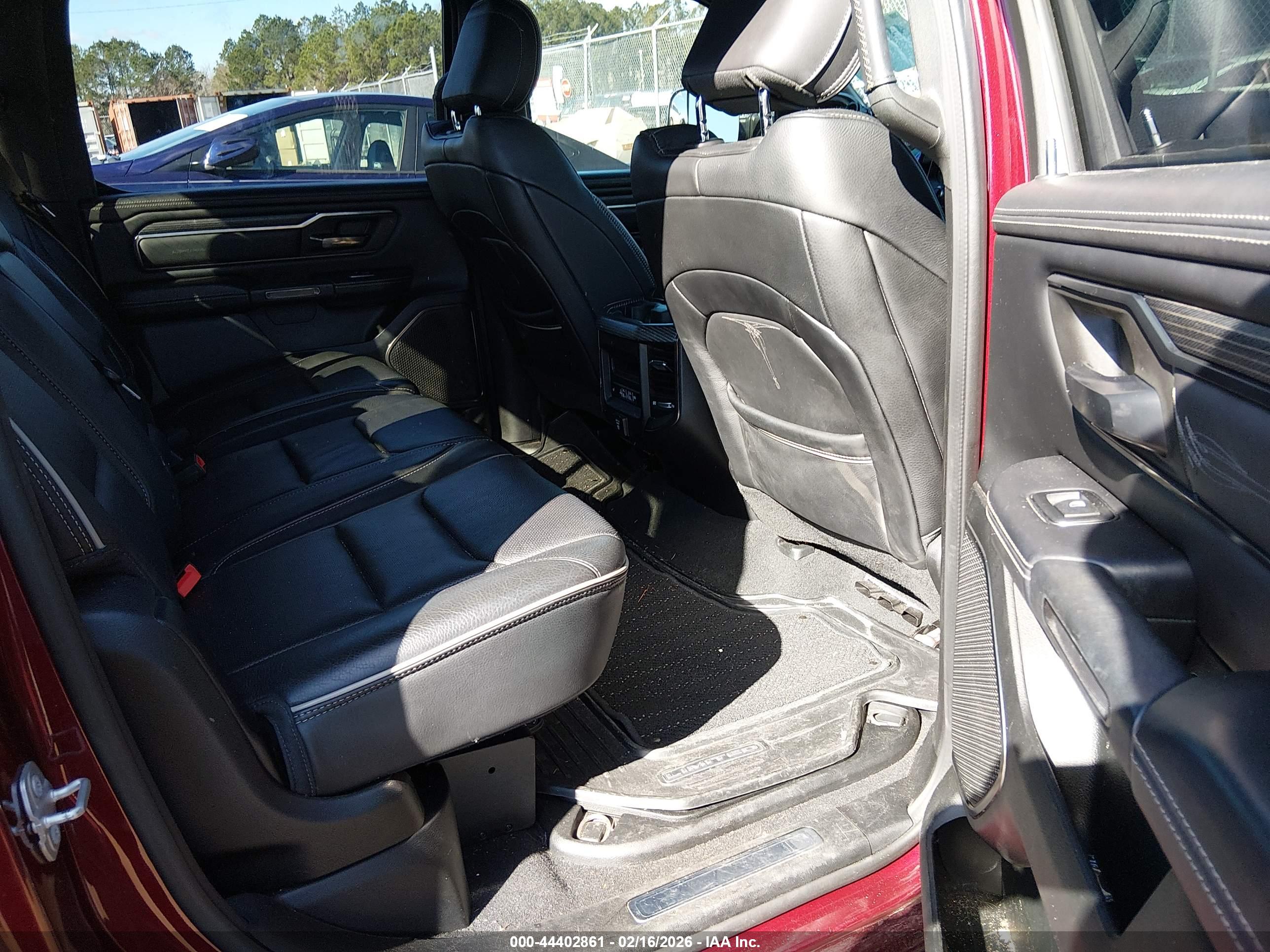 RAM 1500 image 8