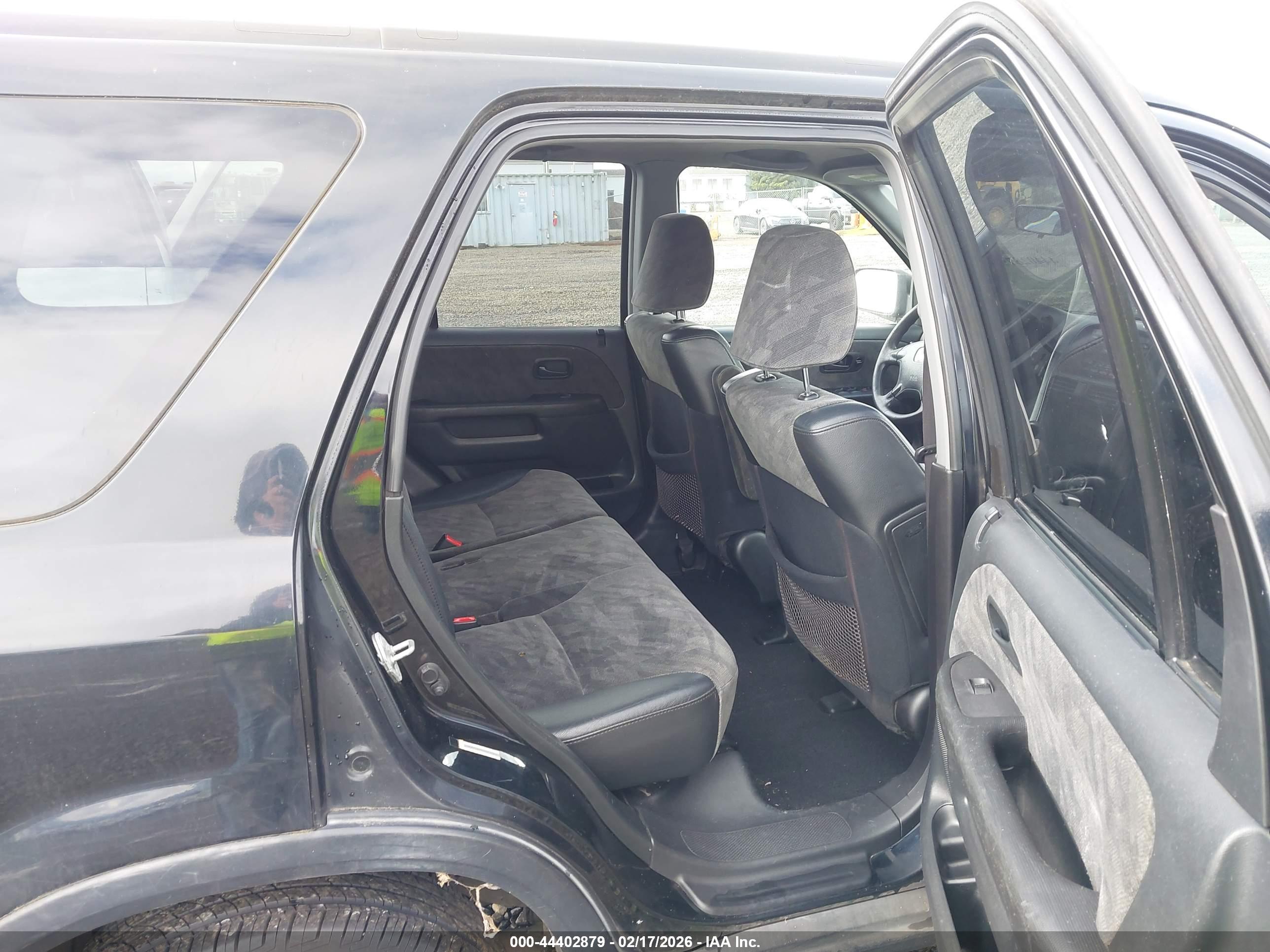 HONDA CR-V image 8
