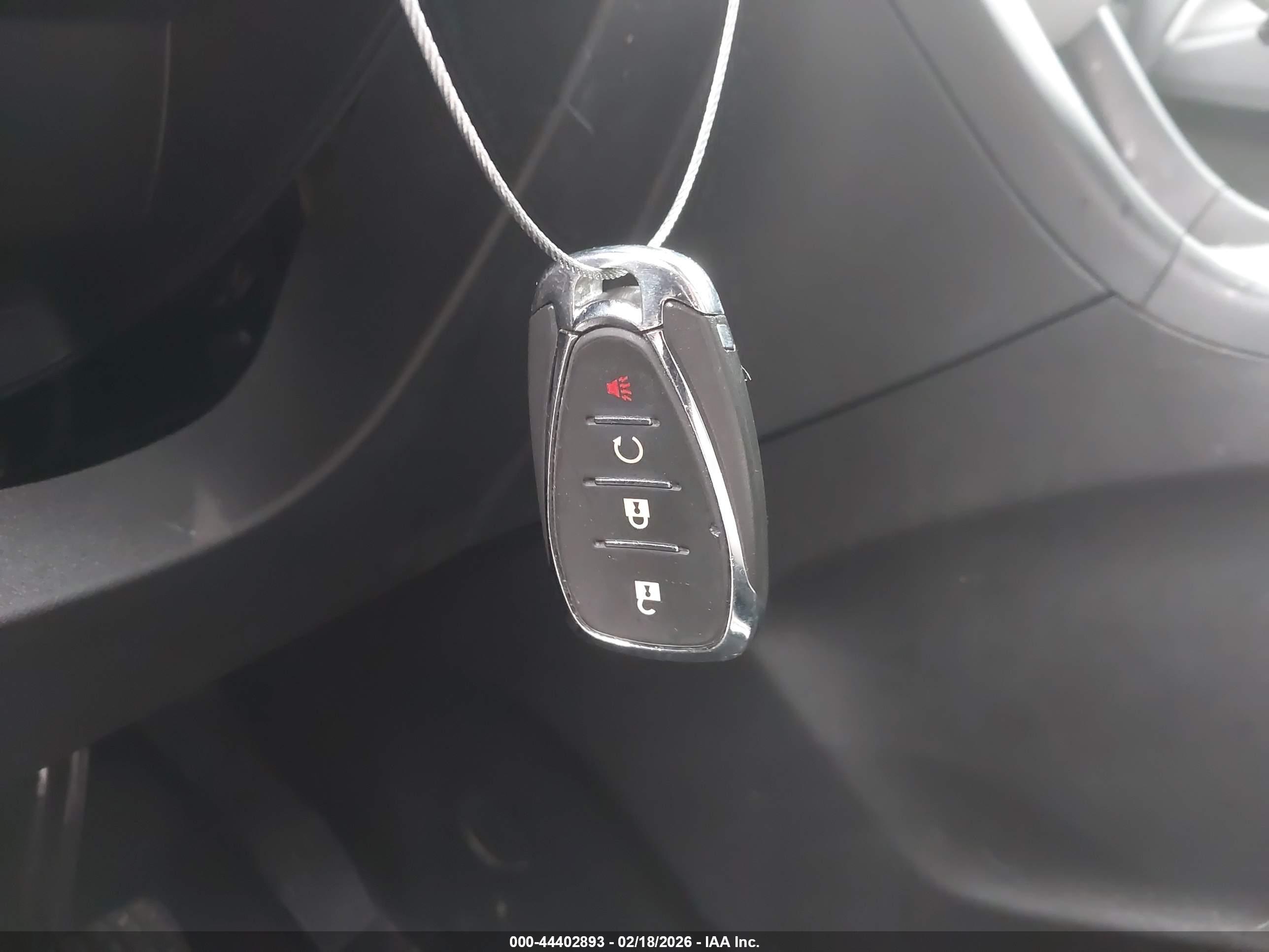 CHEVROLET EQUINOX image 11