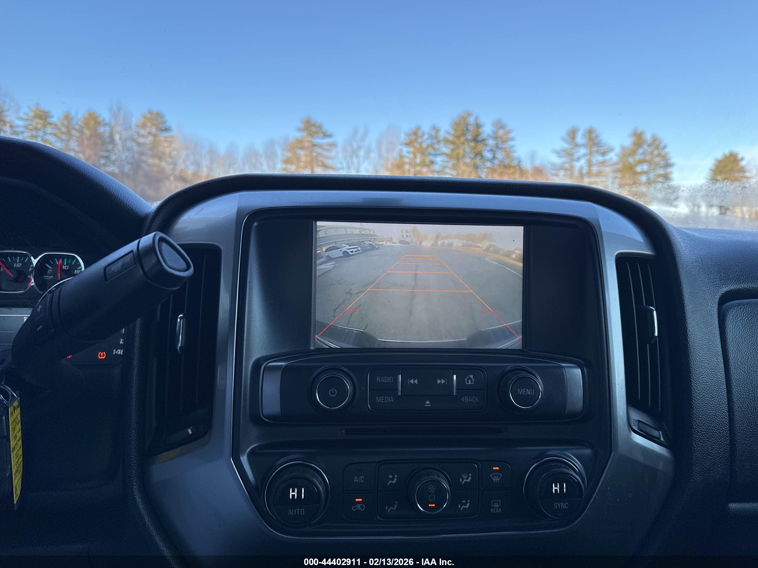 CHEVROLET SILVERADO image 6