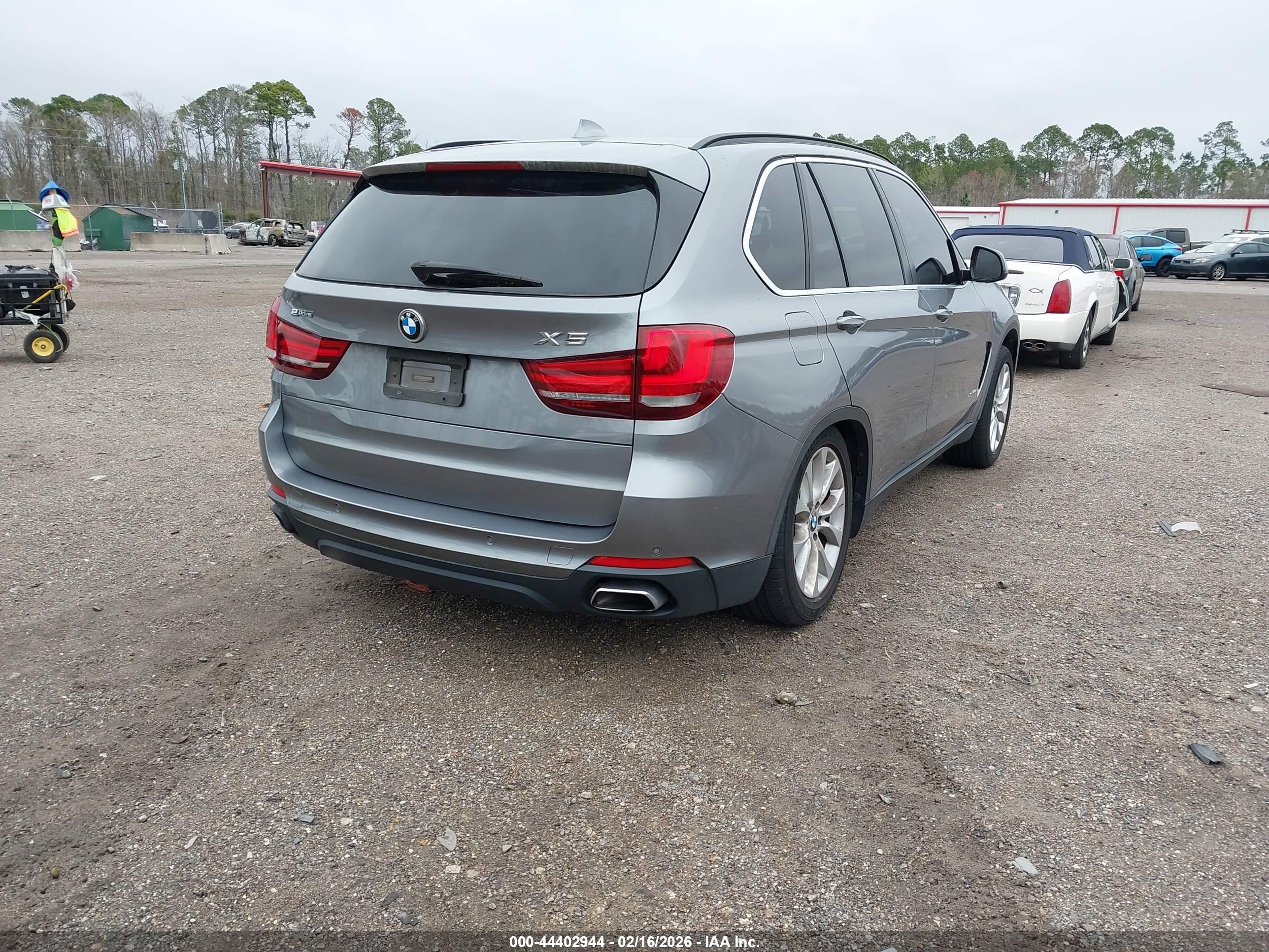 BMW X5 image 4