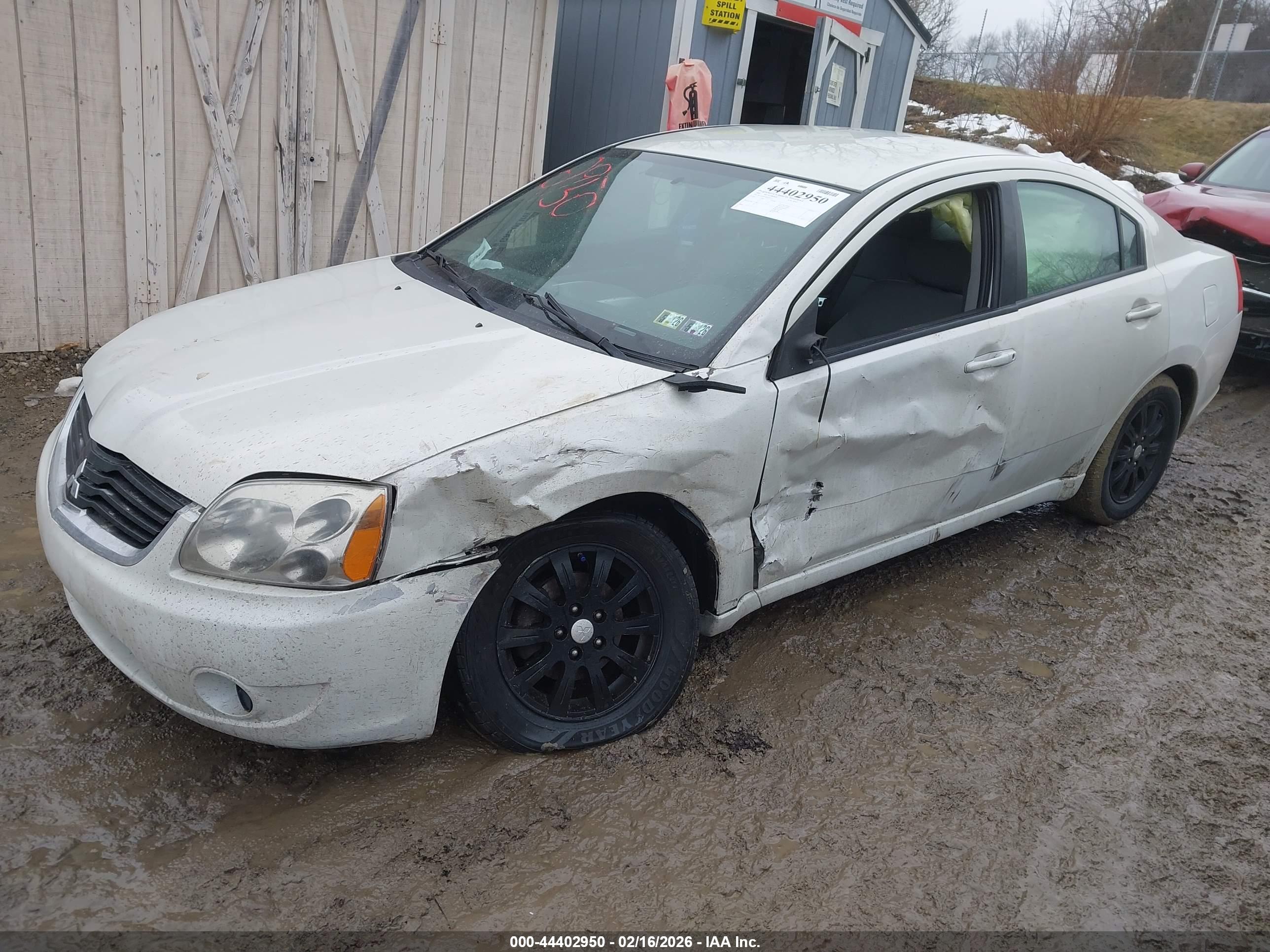 MITSUBISHI GALANT image 2
