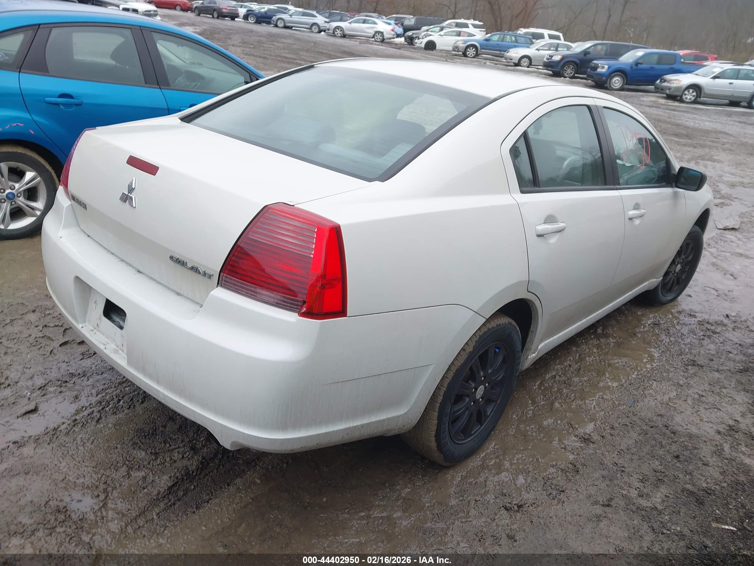 MITSUBISHI GALANT image 4