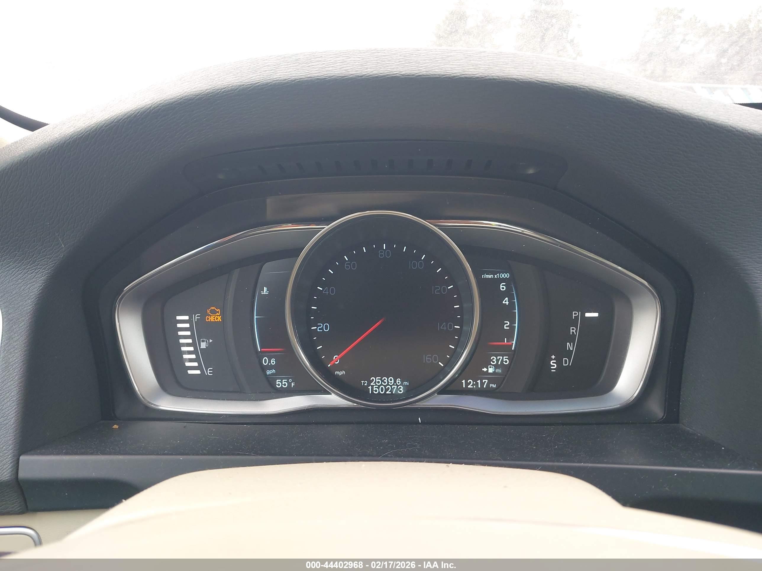 VOLVO S60 image 7