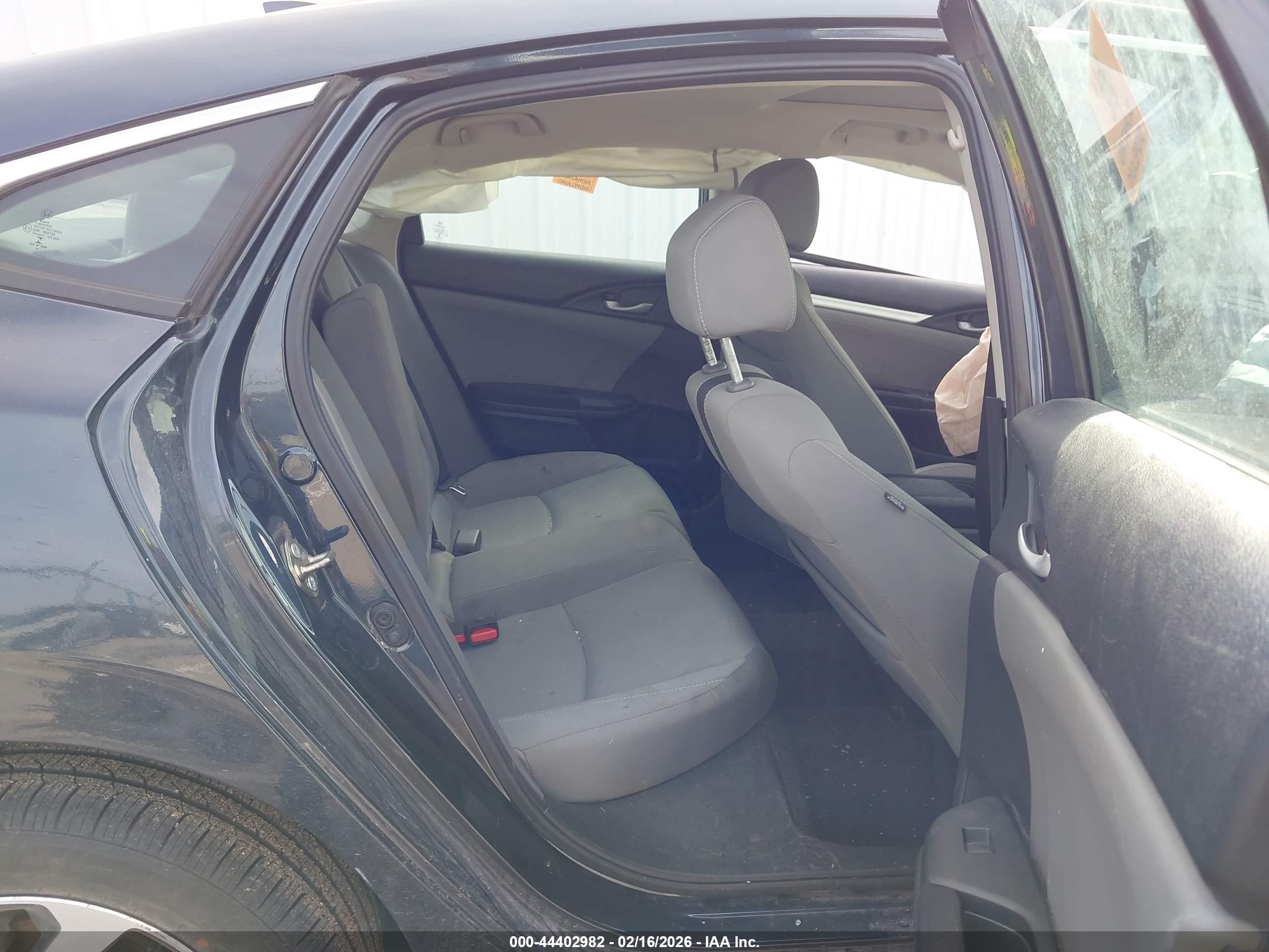 HONDA CIVIC image 8
