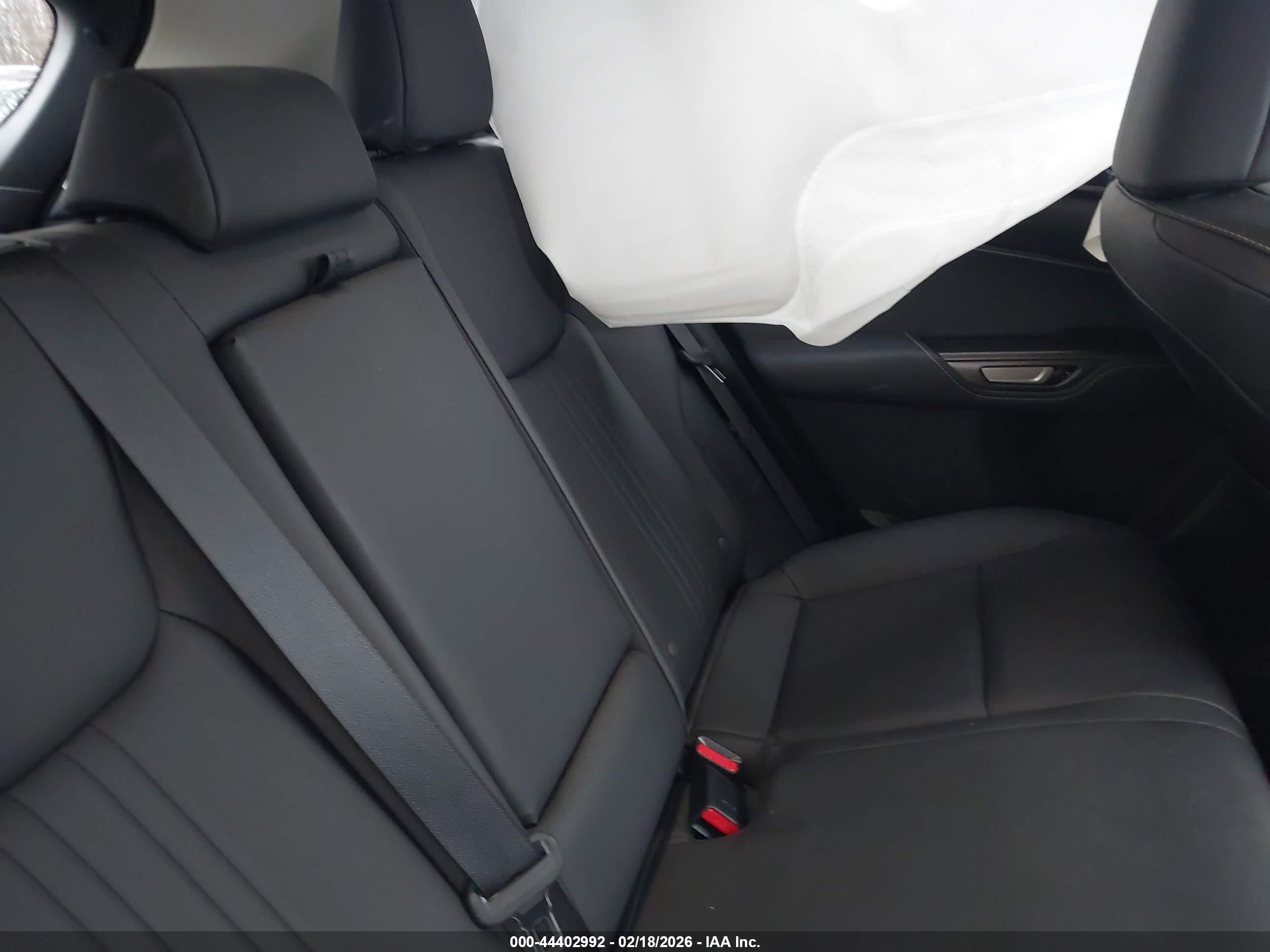 LEXUS NX image 8
