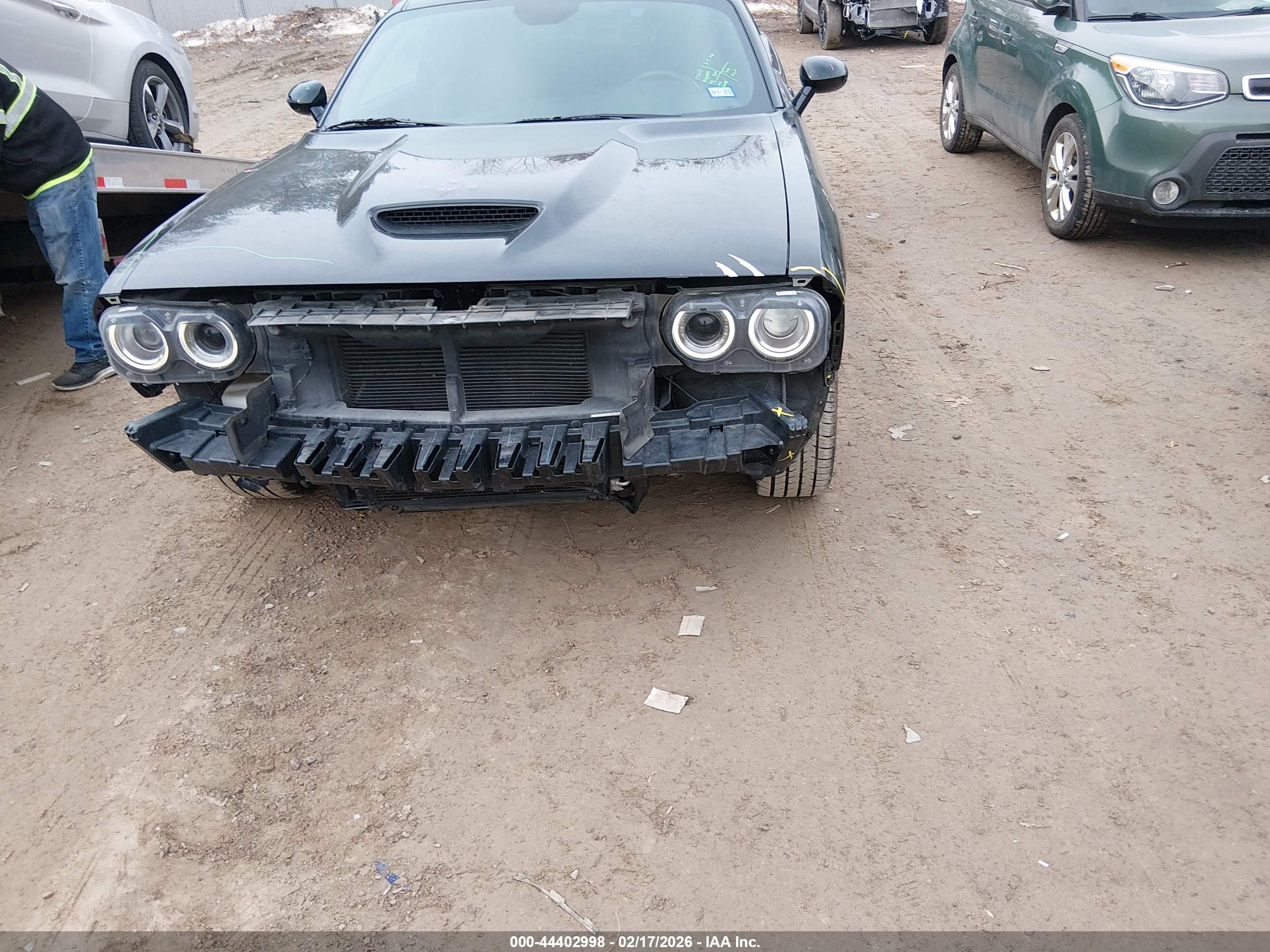 DODGE CHALLENGER image 6