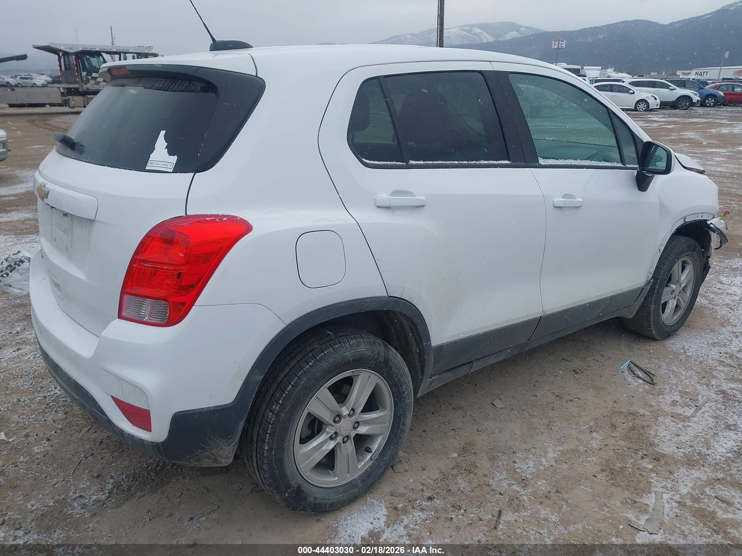 CHEVROLET TRAX image 4