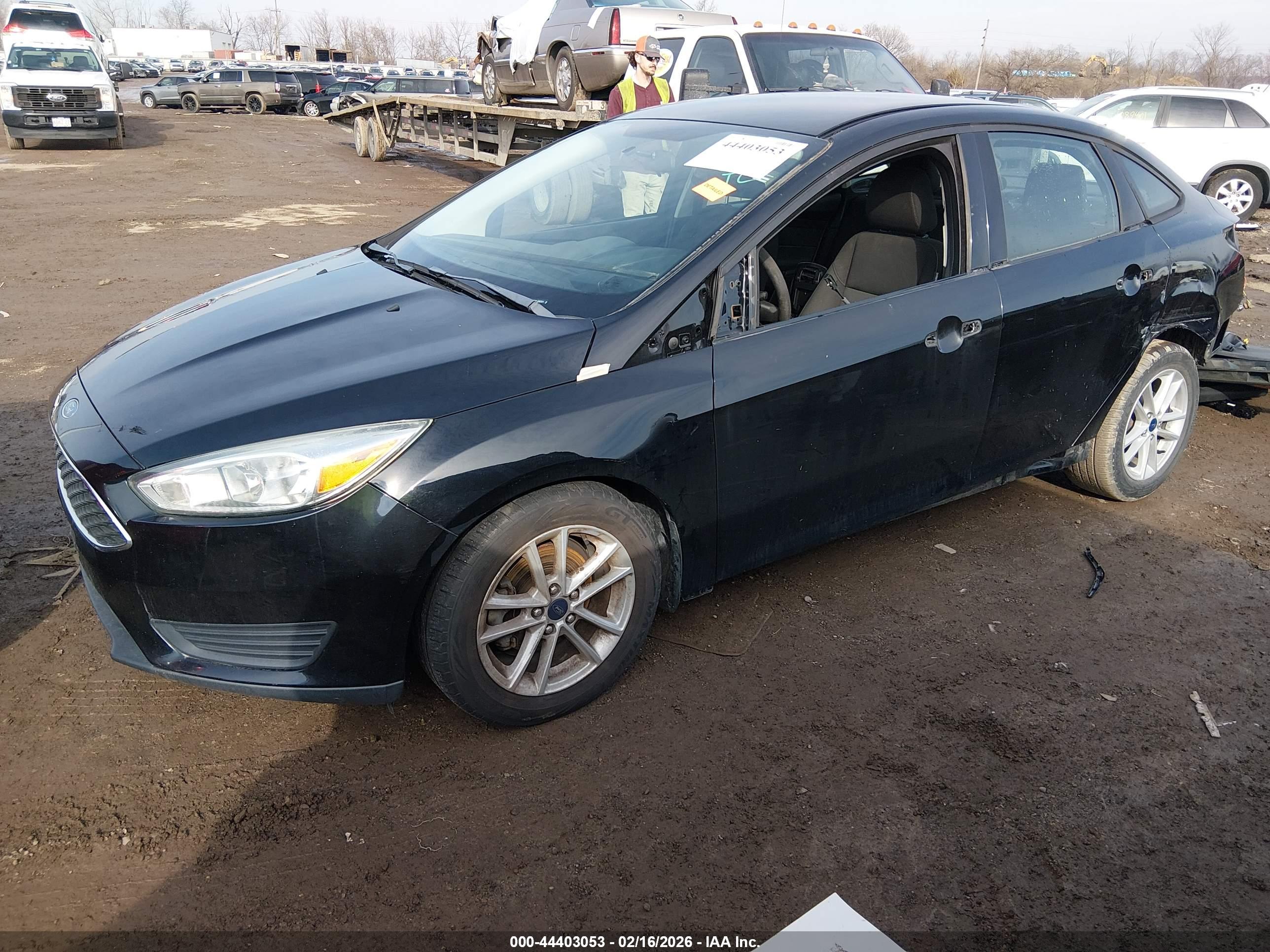 FORD FOCUS image 2