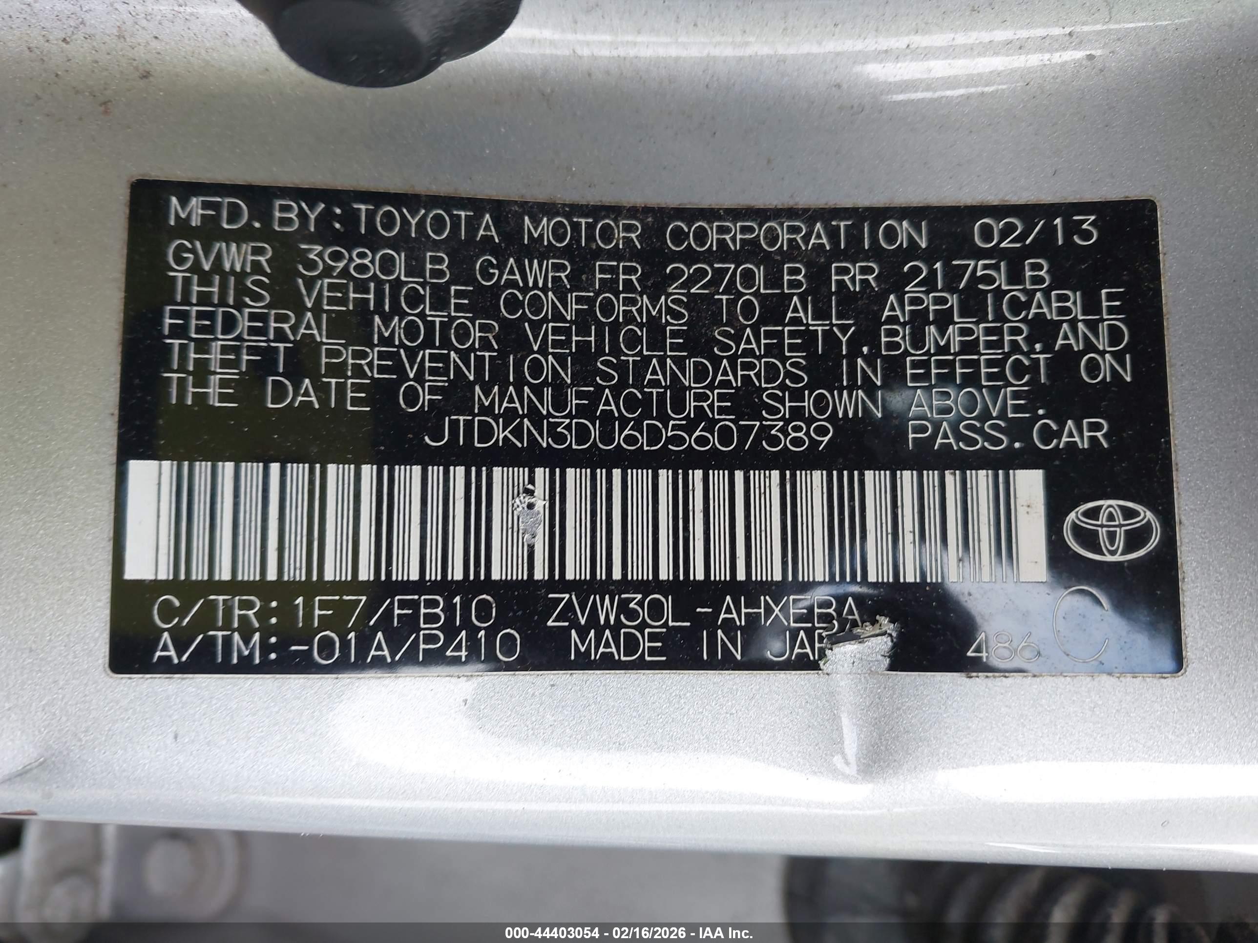 TOYOTA PRIUS image 9