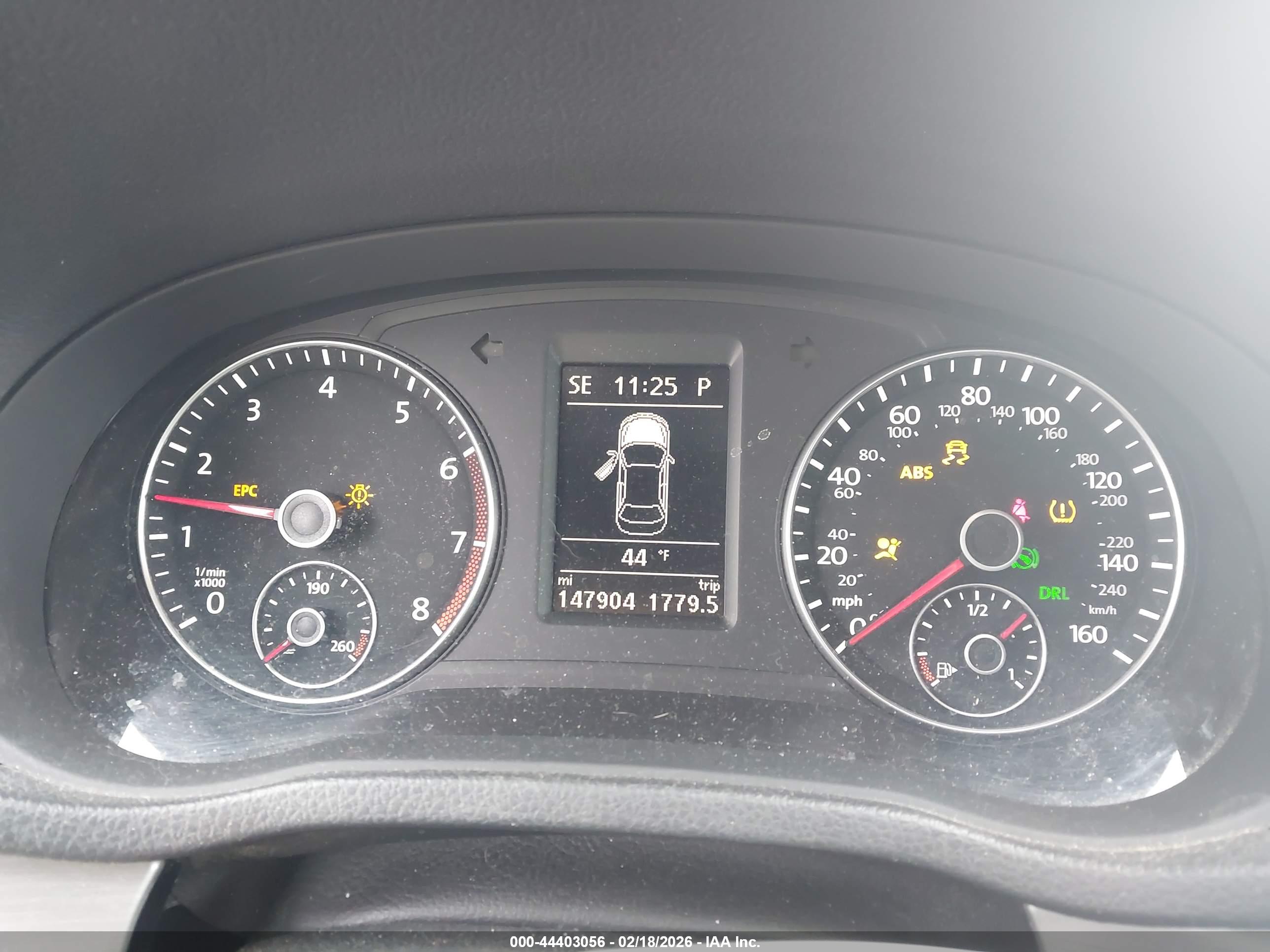 VOLKSWAGEN PASSAT image 7