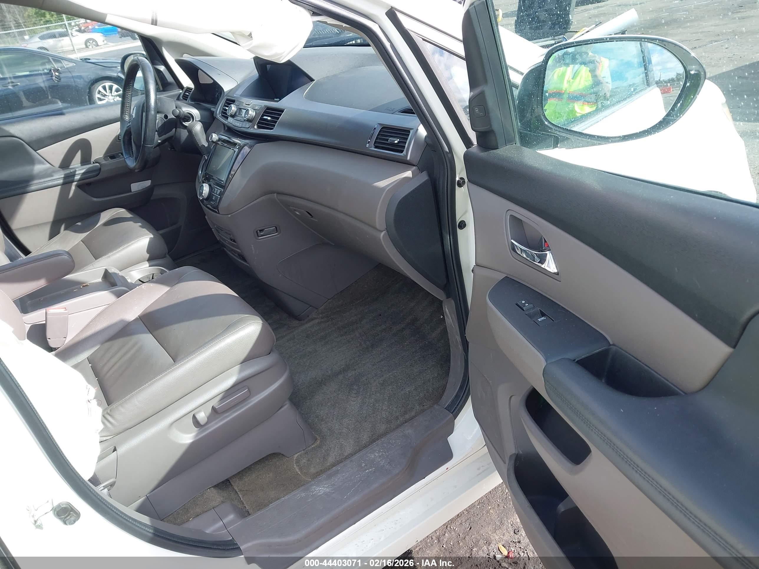 HONDA ODYSSEY image 5