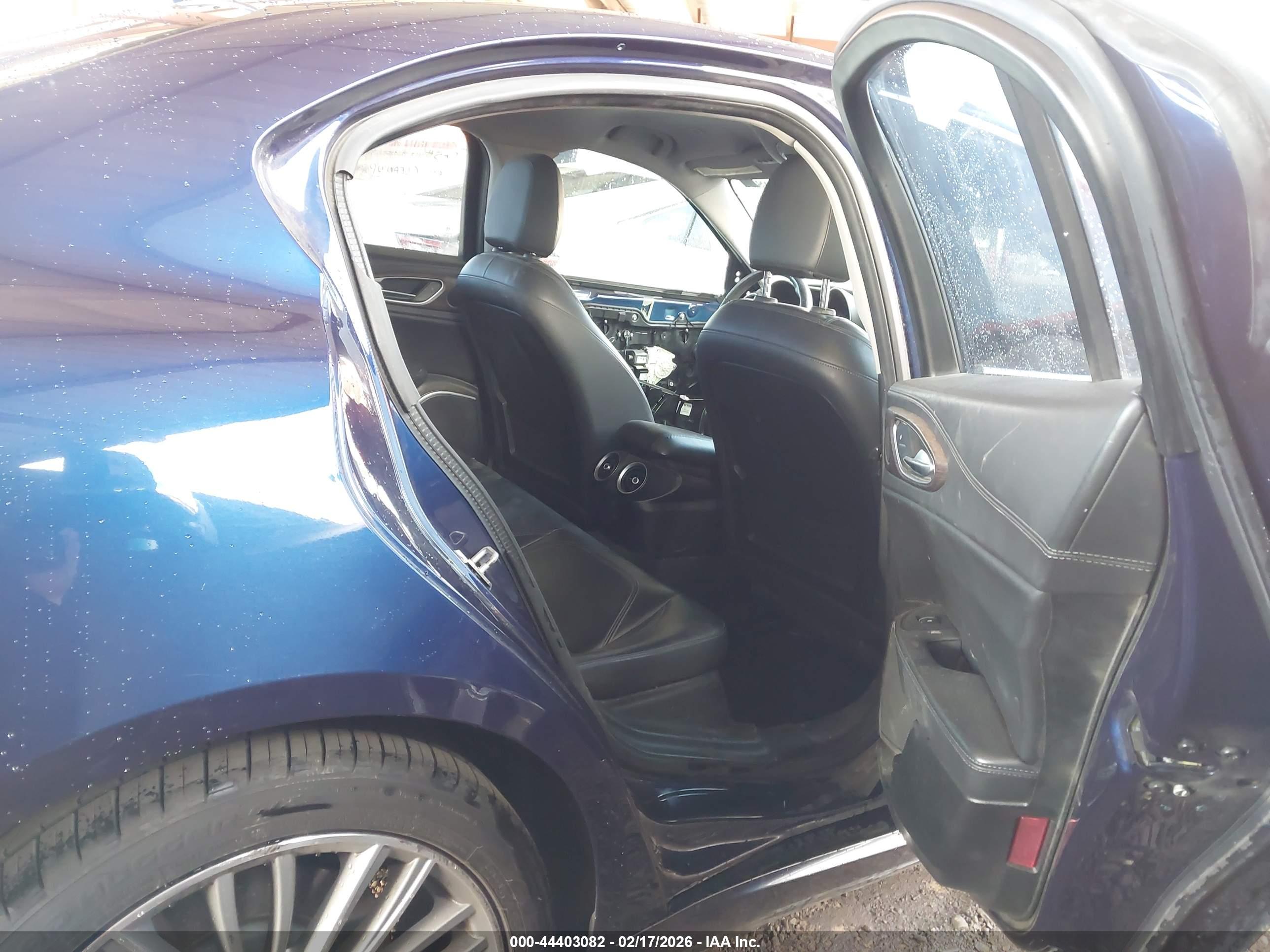 ALFA ROMEO image 8