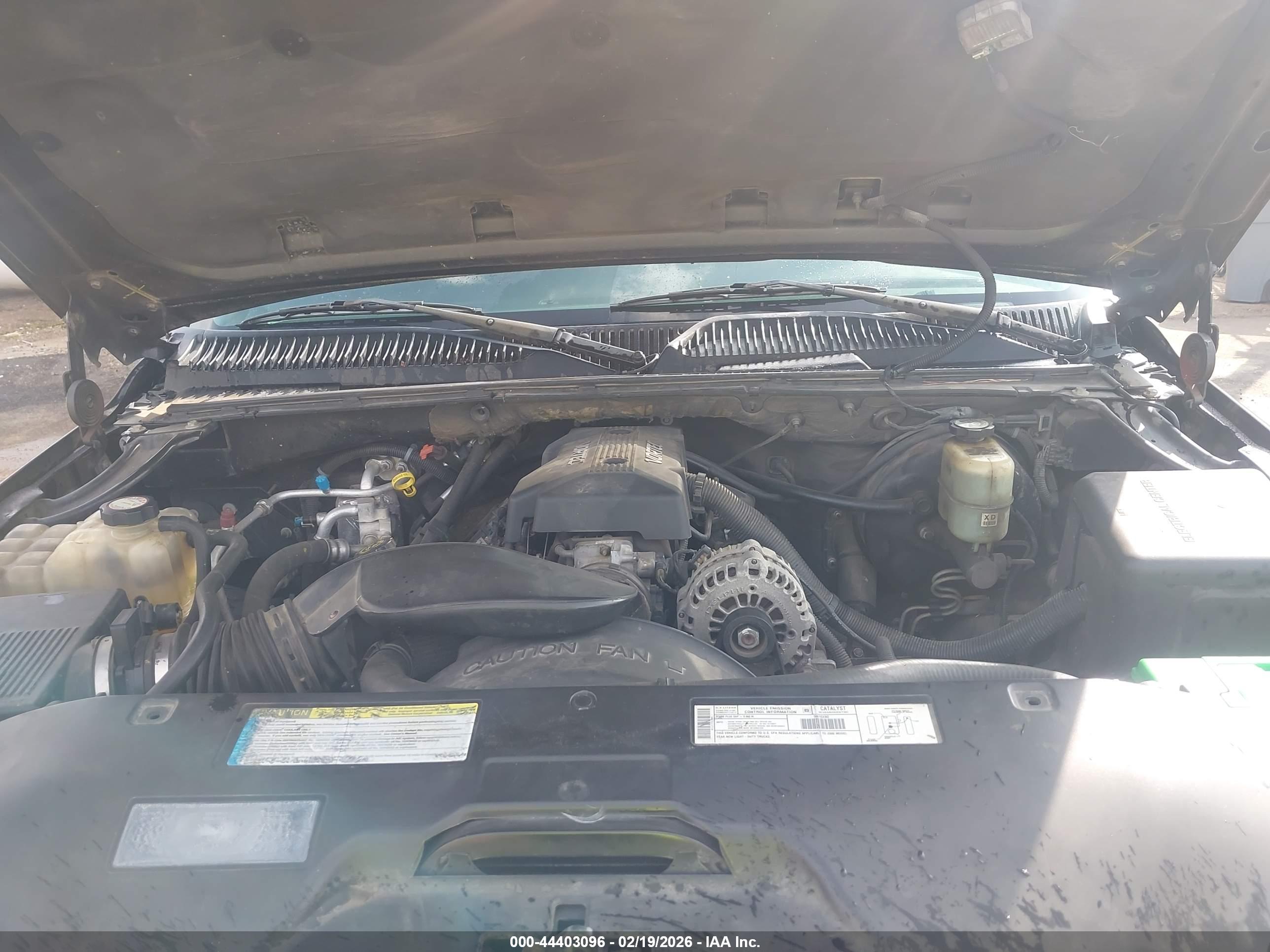 CHEVROLET TAHOE image 10