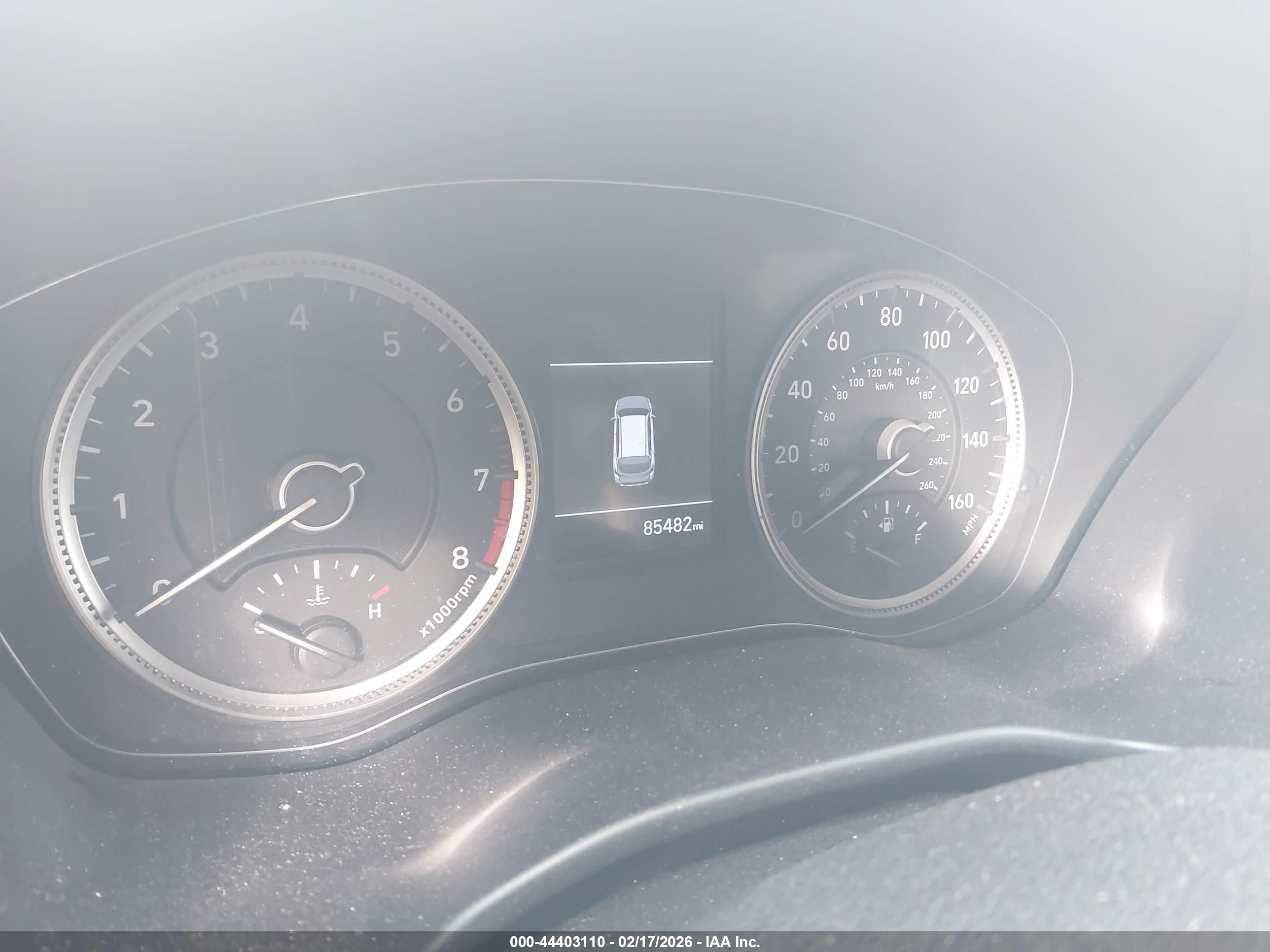 HYUNDAI SANTA image 7