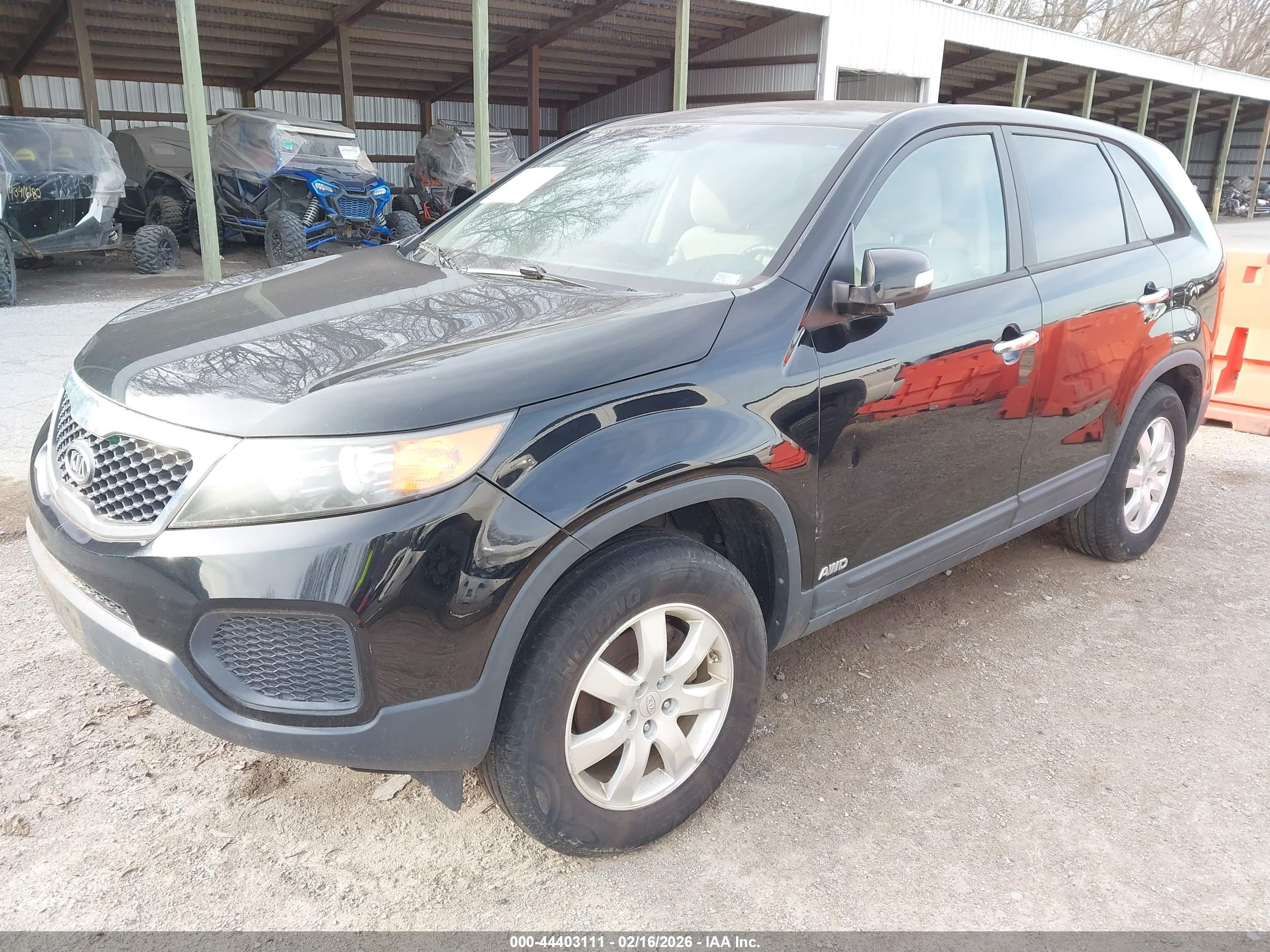 KIA SORENTO image 2