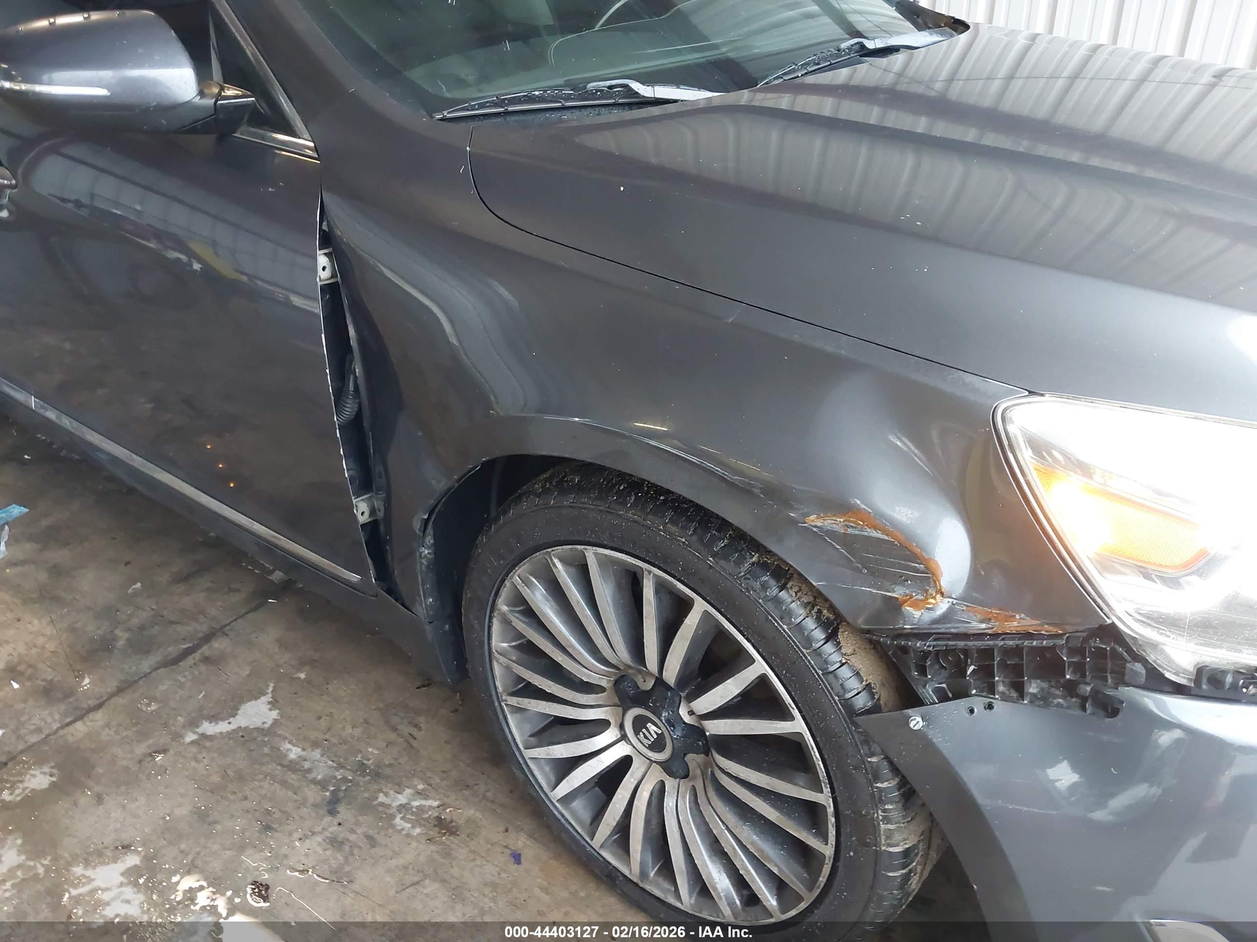KIA CADENZA image 6