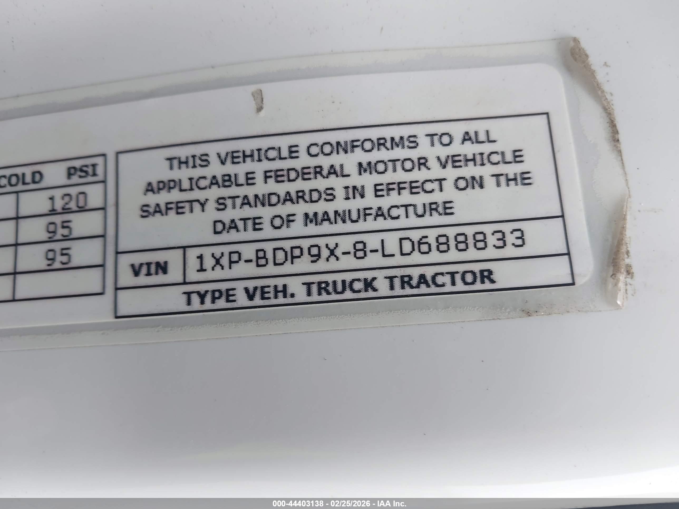PETERBILT 579 image 9