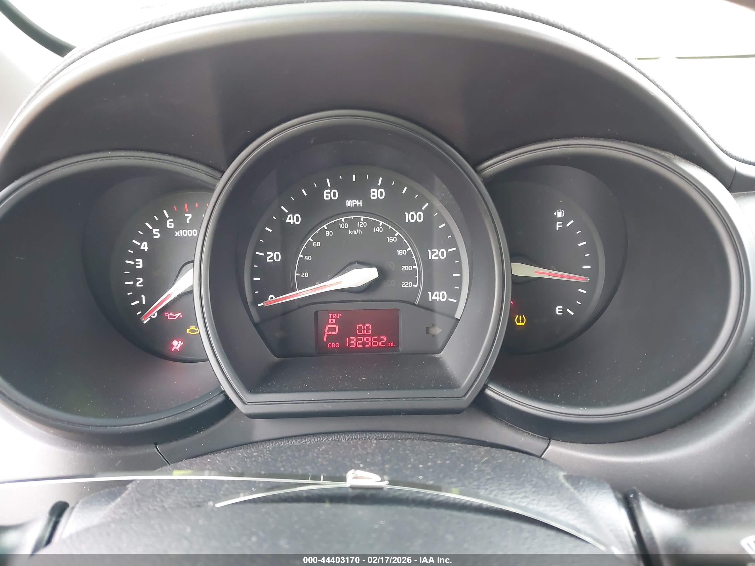 KIA RIO image 7