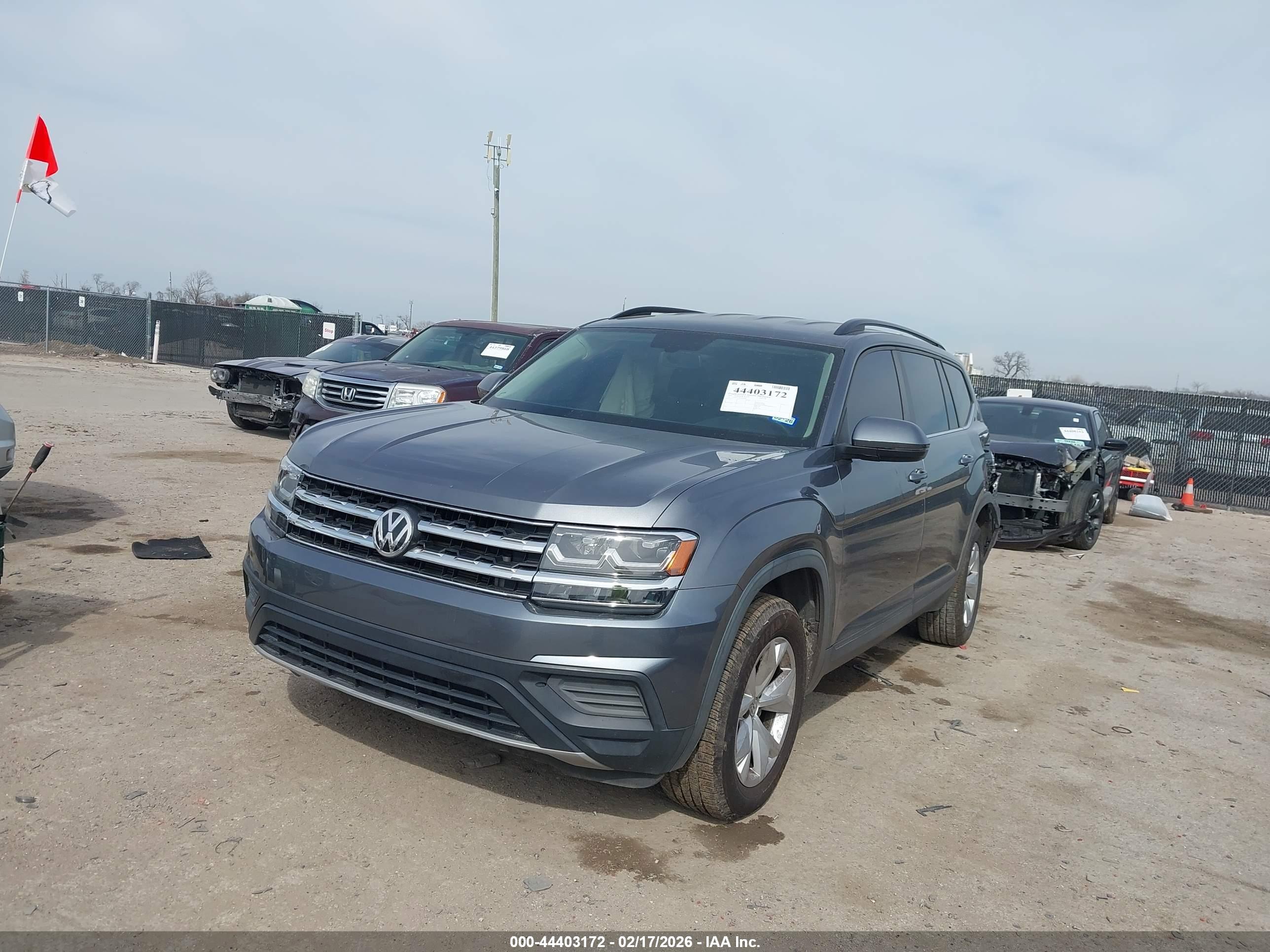 VOLKSWAGEN ATLAS image 2