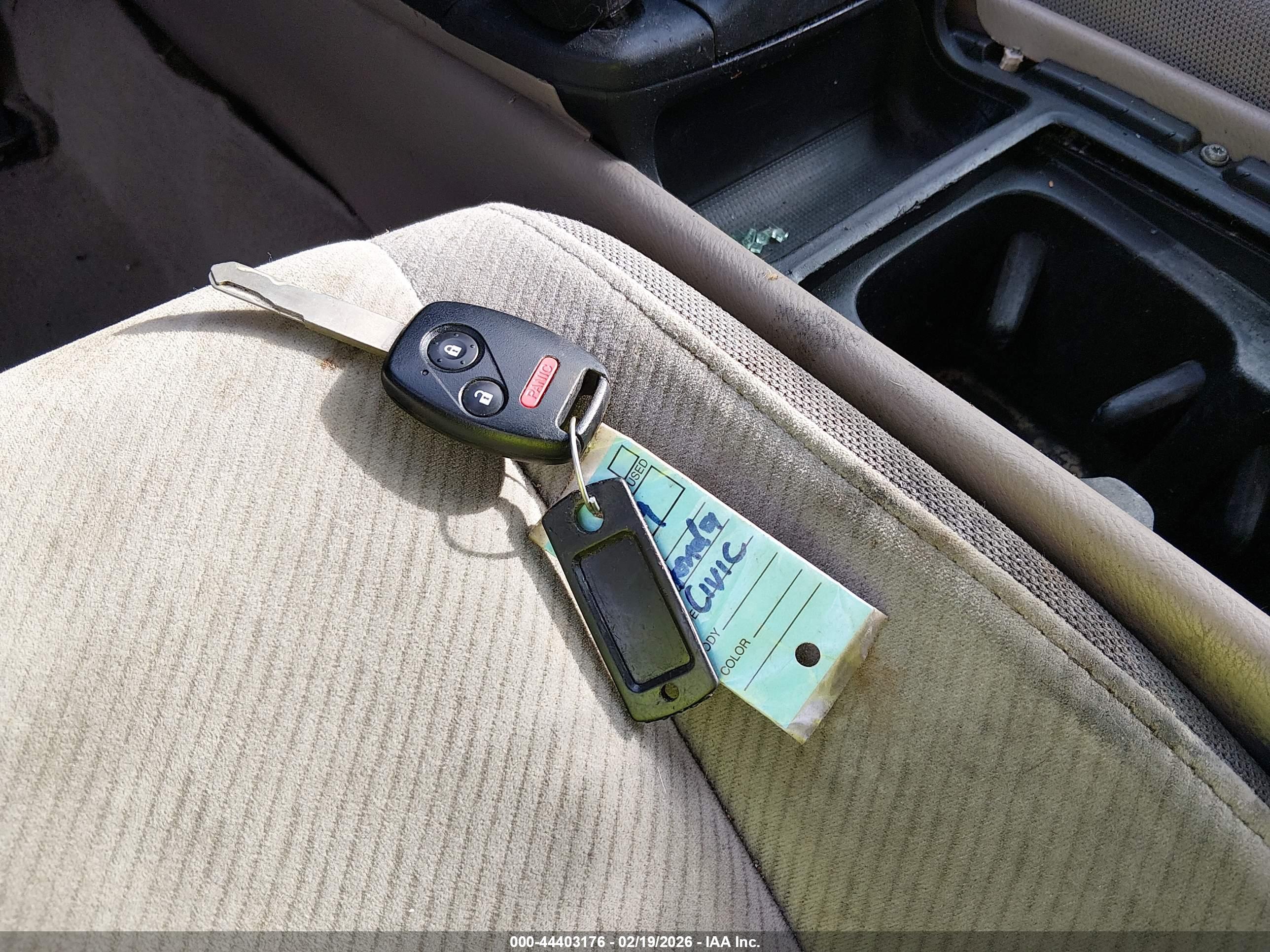HONDA CIVIC image 11