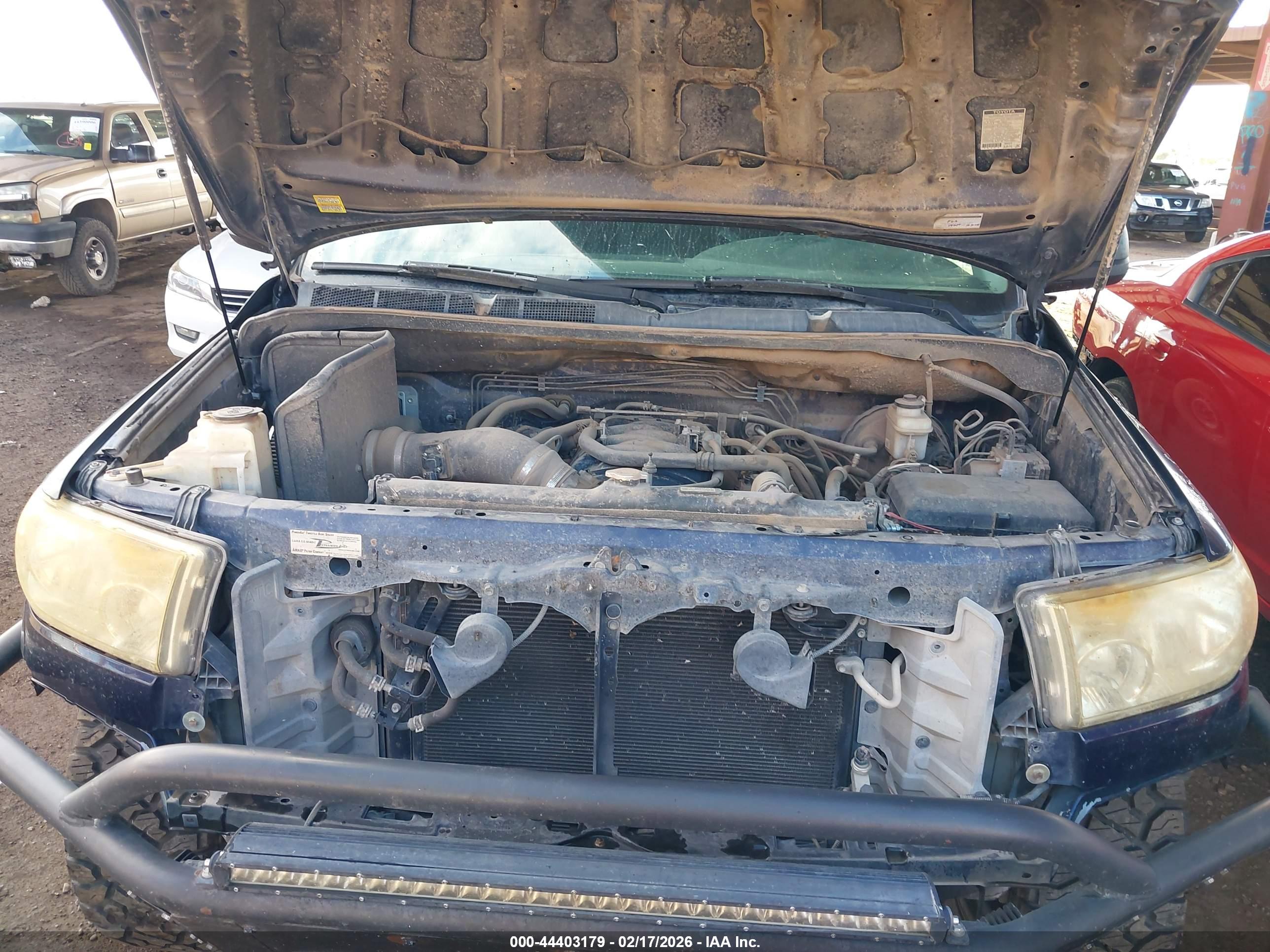 TOYOTA TUNDRA image 10