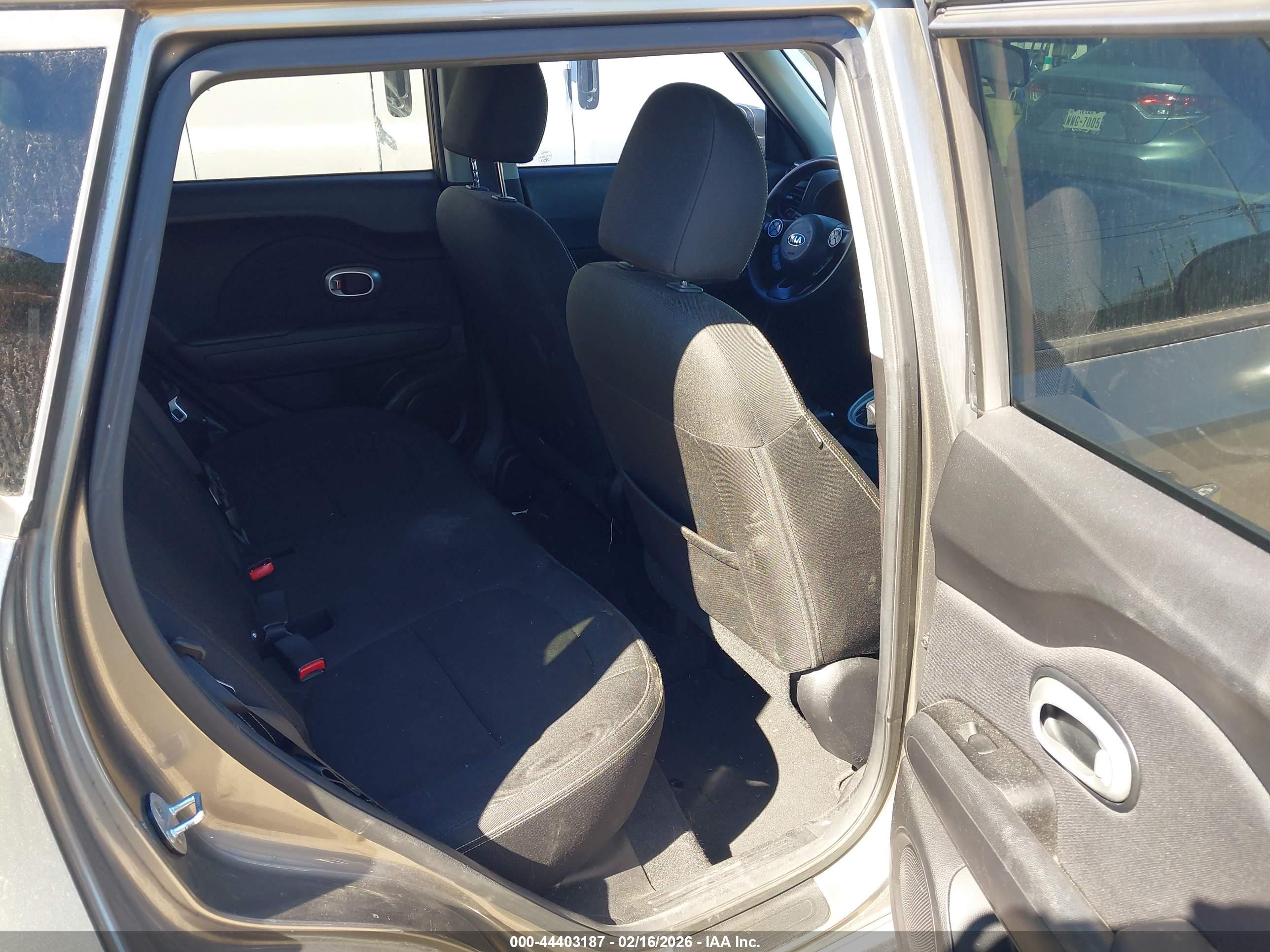 KIA SOUL image 8