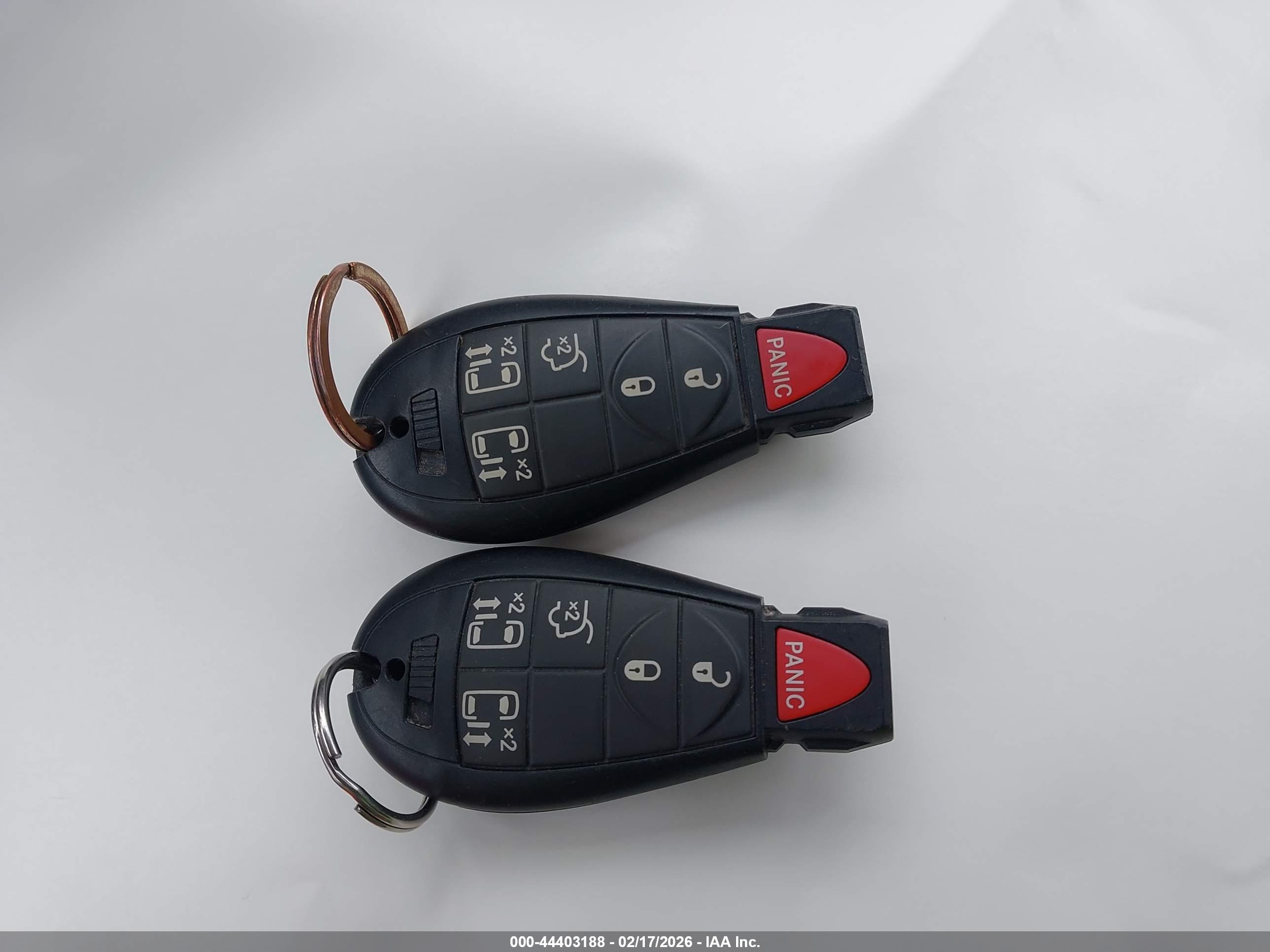 CHRYSLER TOWN image 11