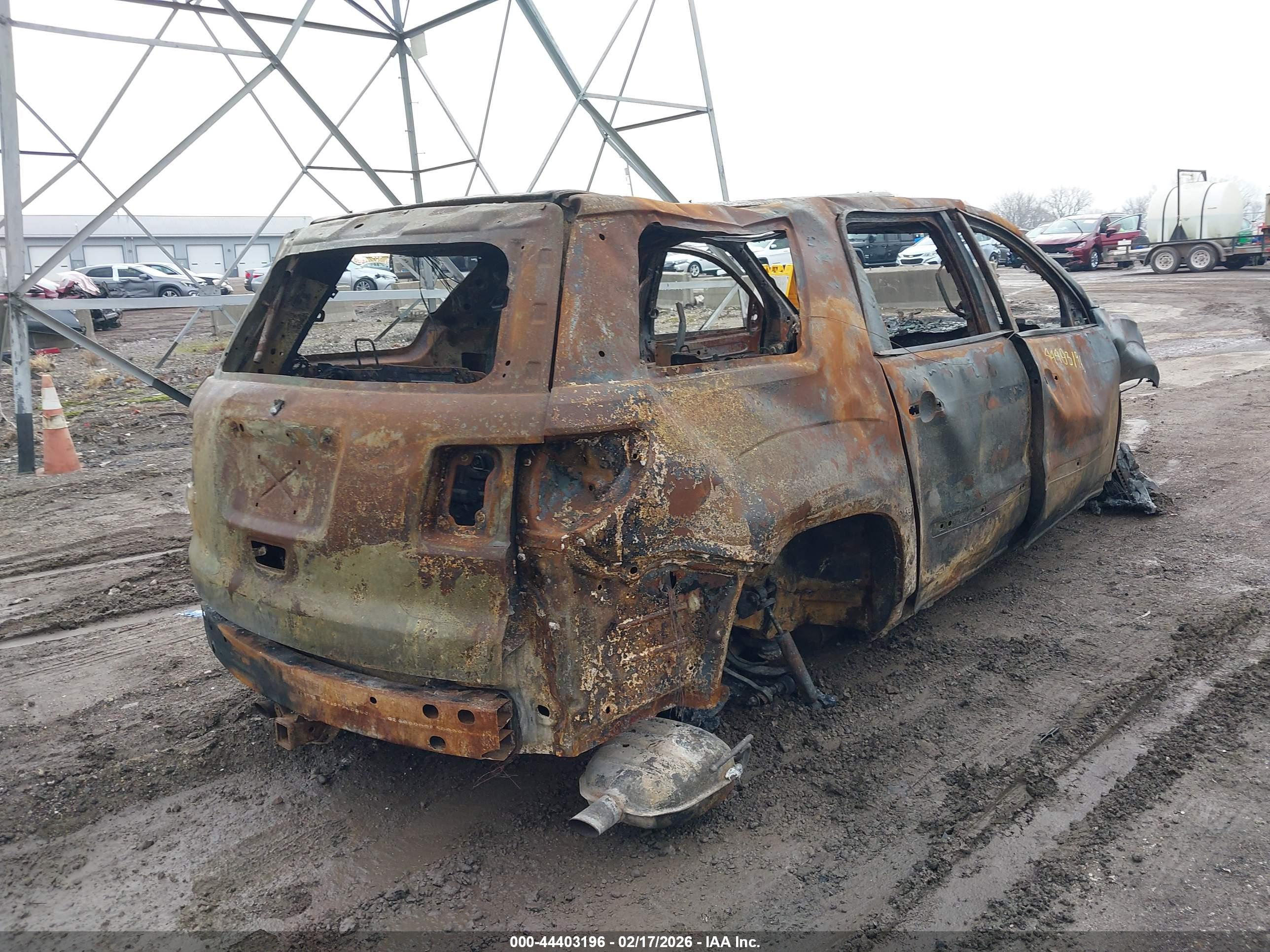 GMC ACADIA image 4