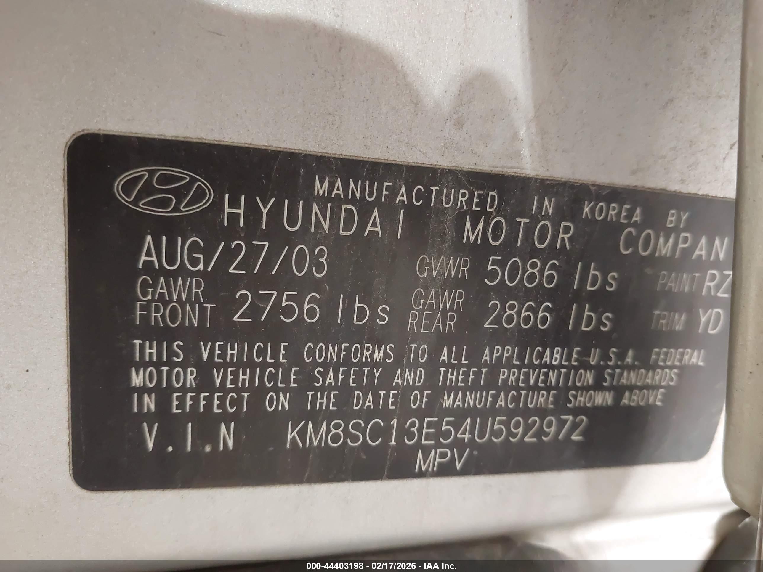 HYUNDAI SANTA image 9