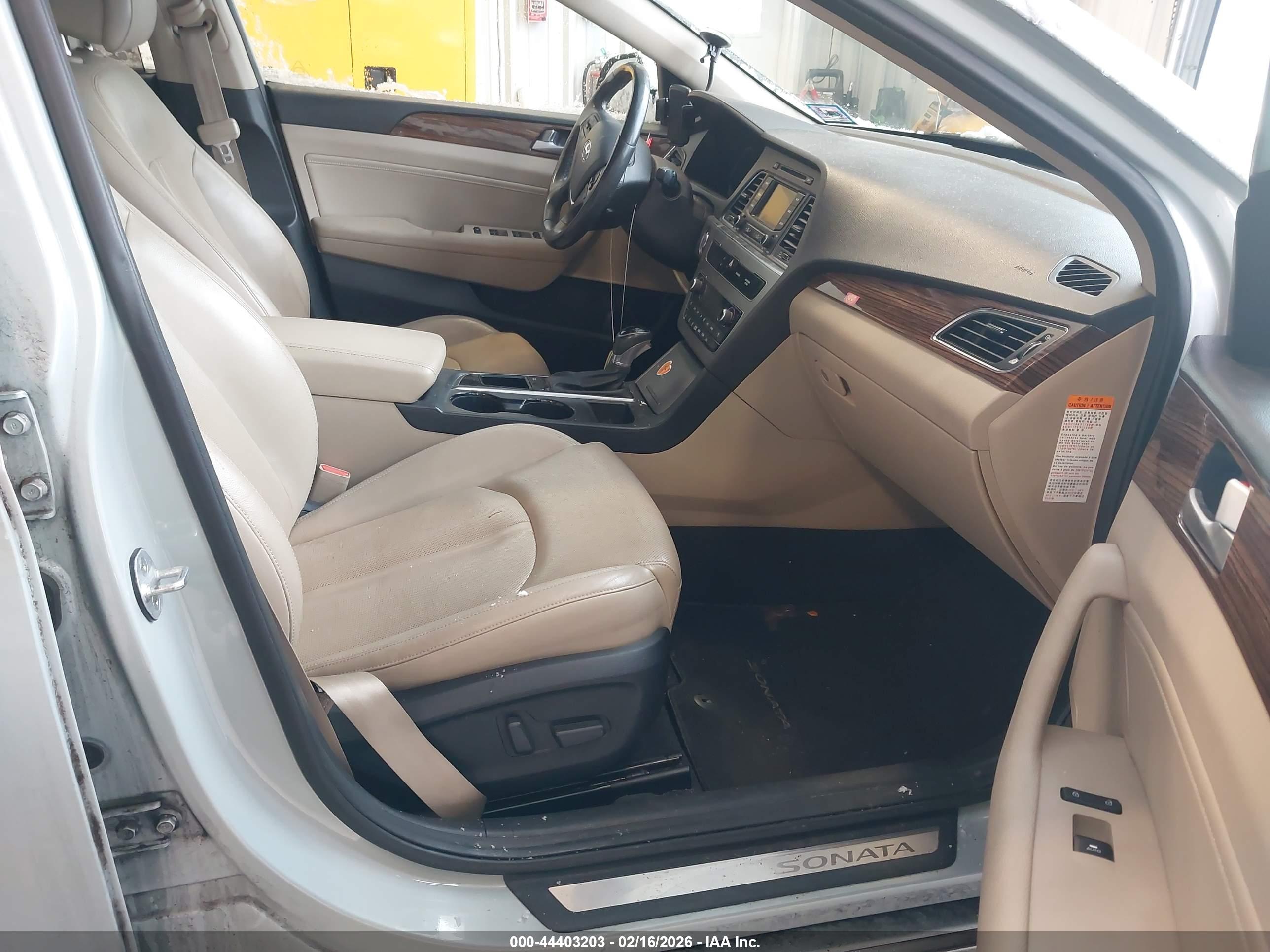 HYUNDAI SONATA image 5