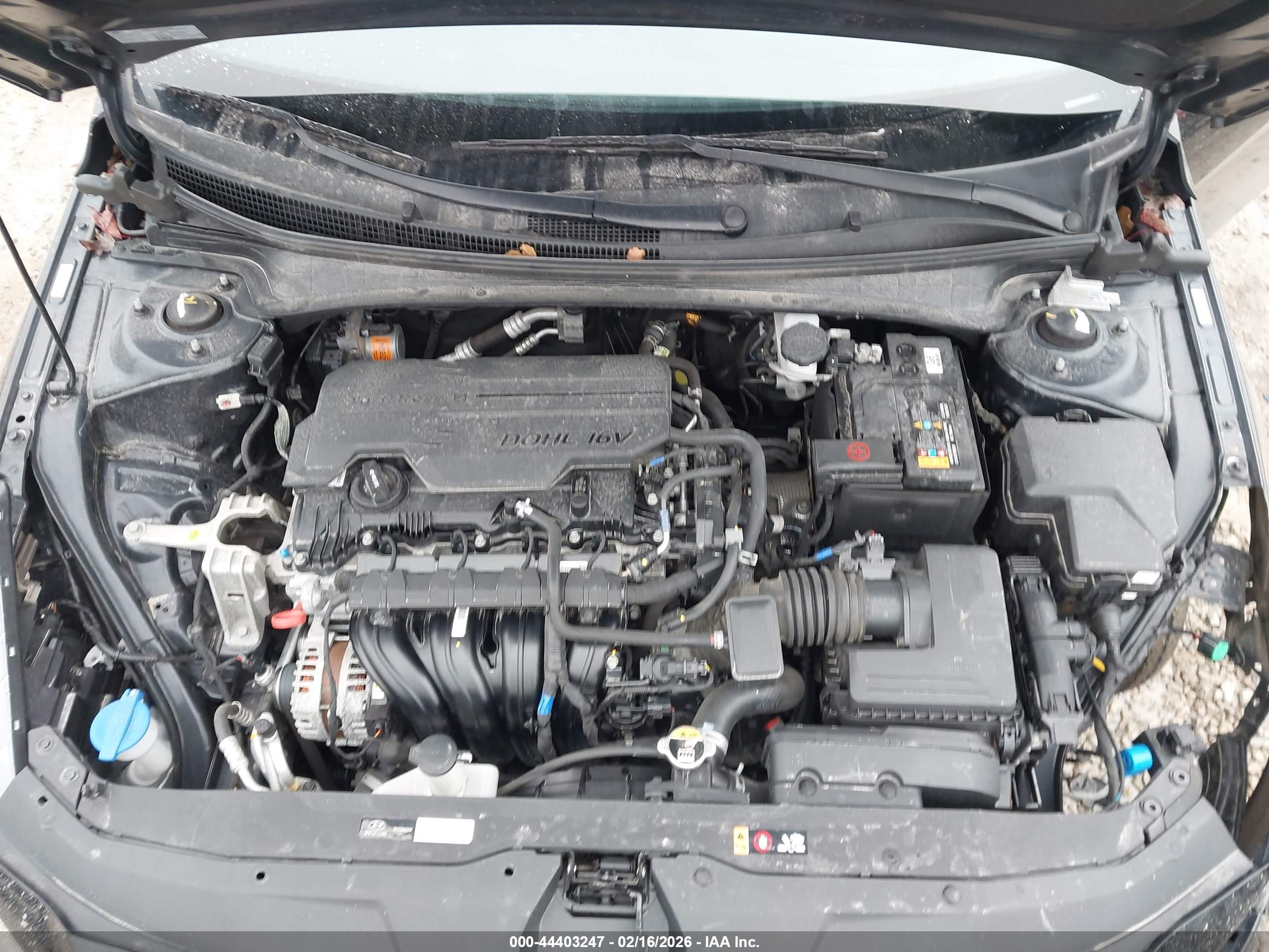 HYUNDAI ELANTRA image 10