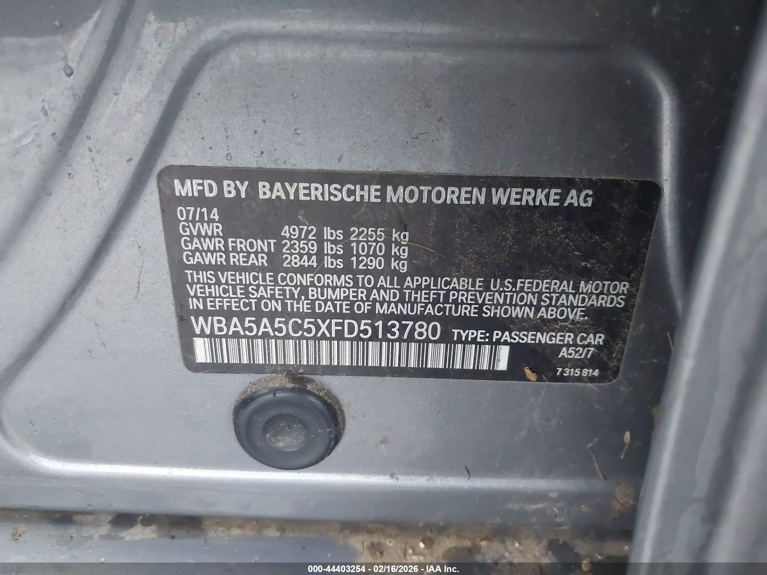 BMW 528I image 9