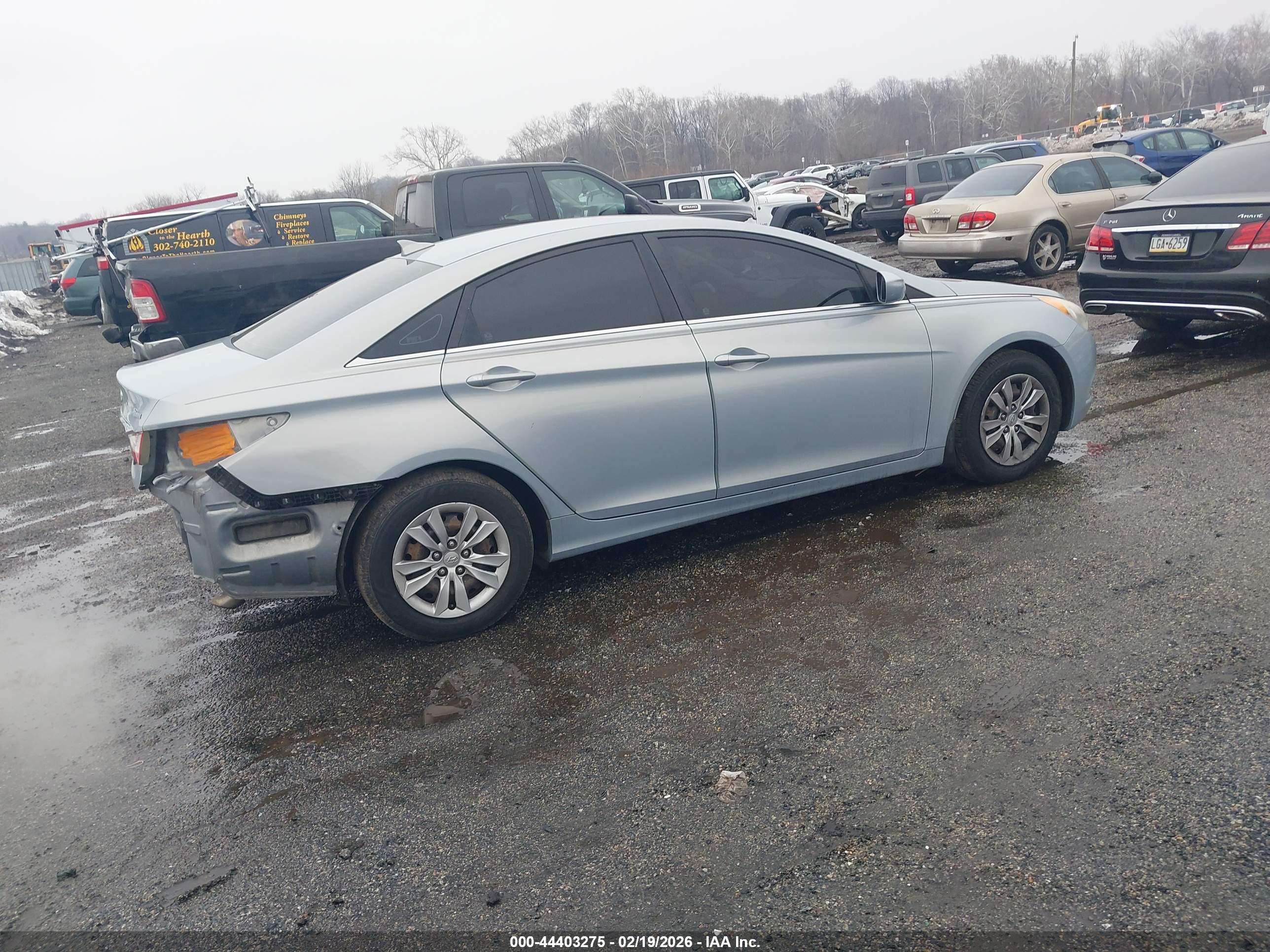 HYUNDAI SONATA image 4