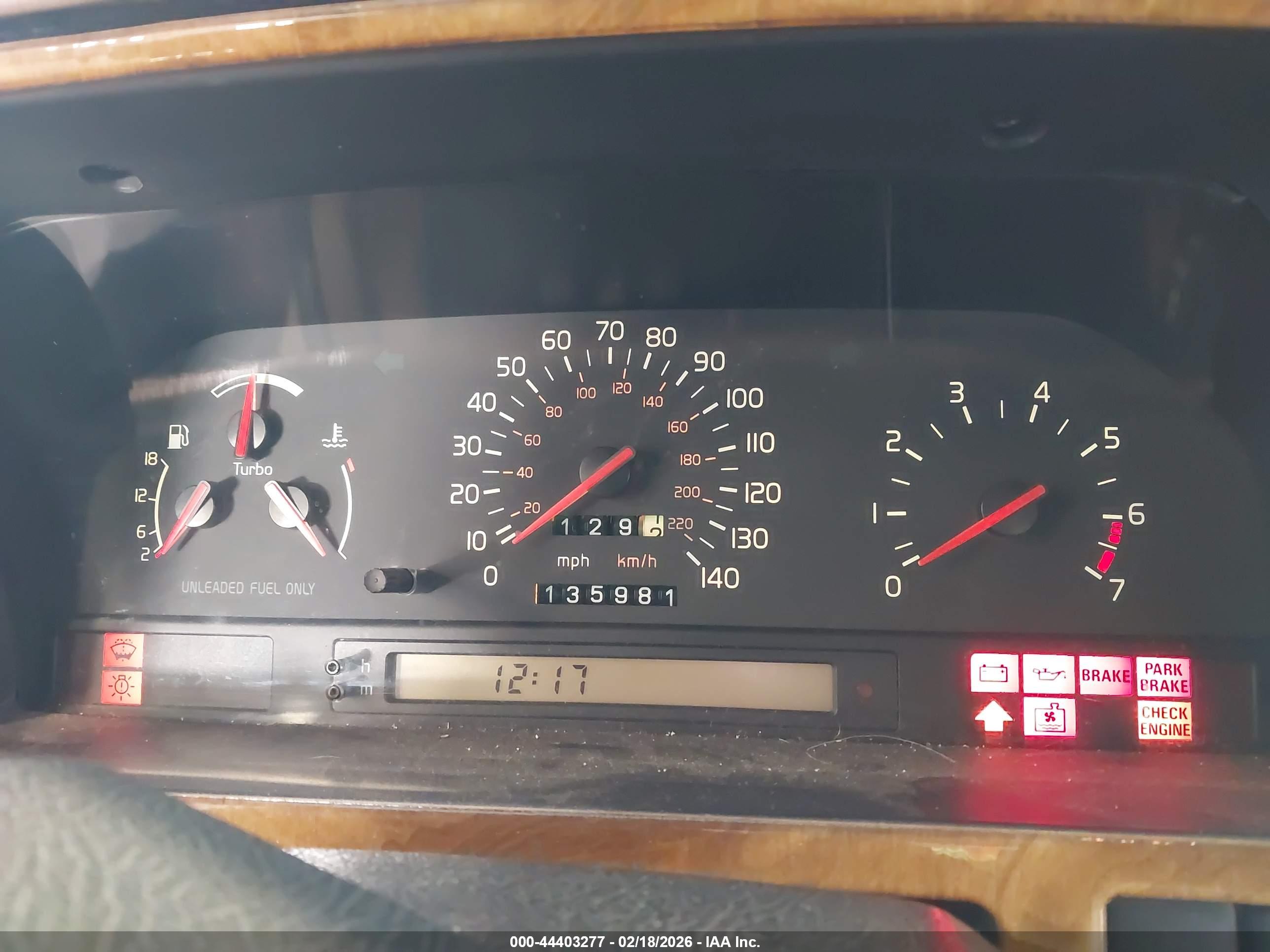VOLVO 850 image 7