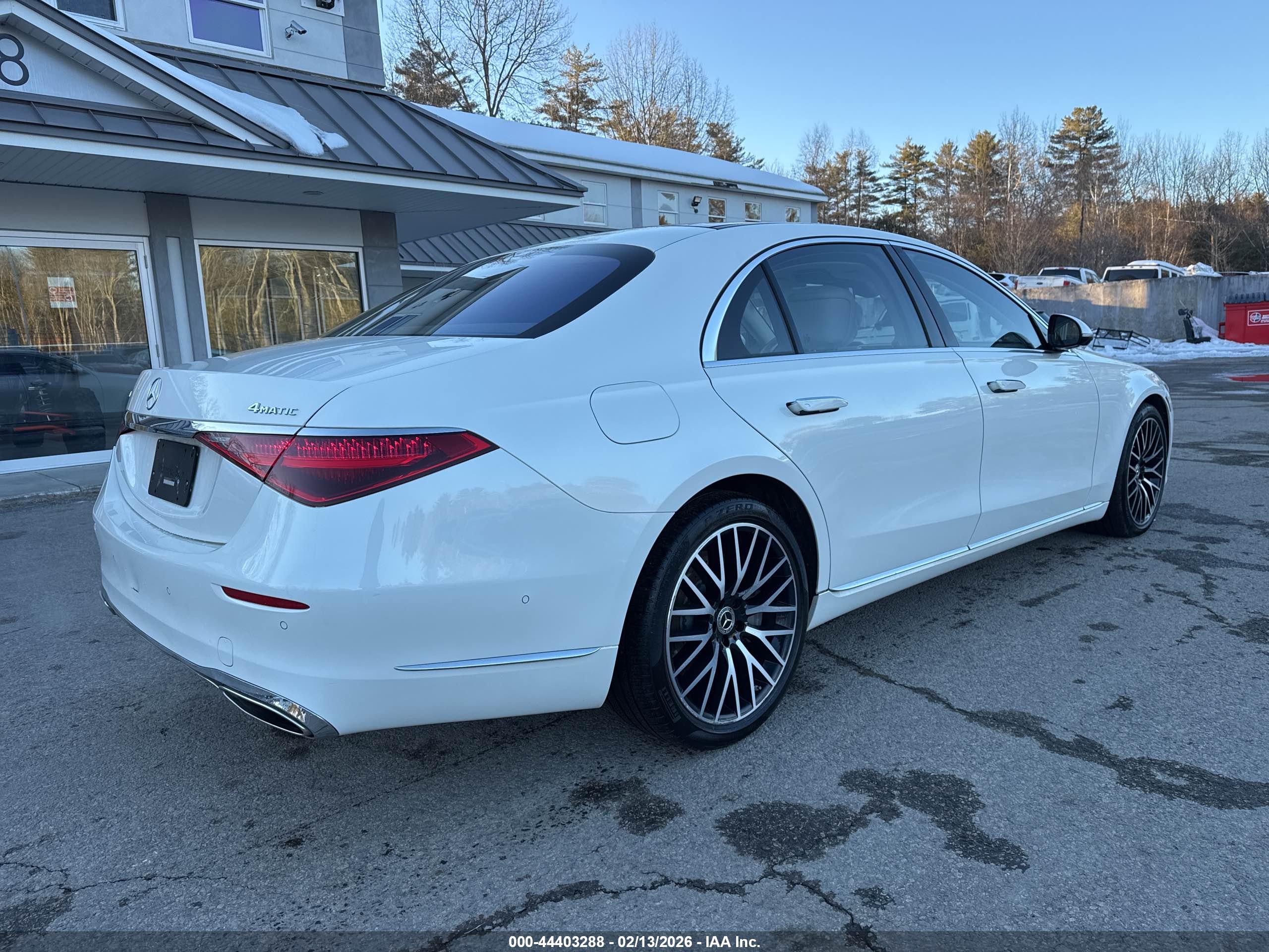 MERCEDES-BENZ S image 4