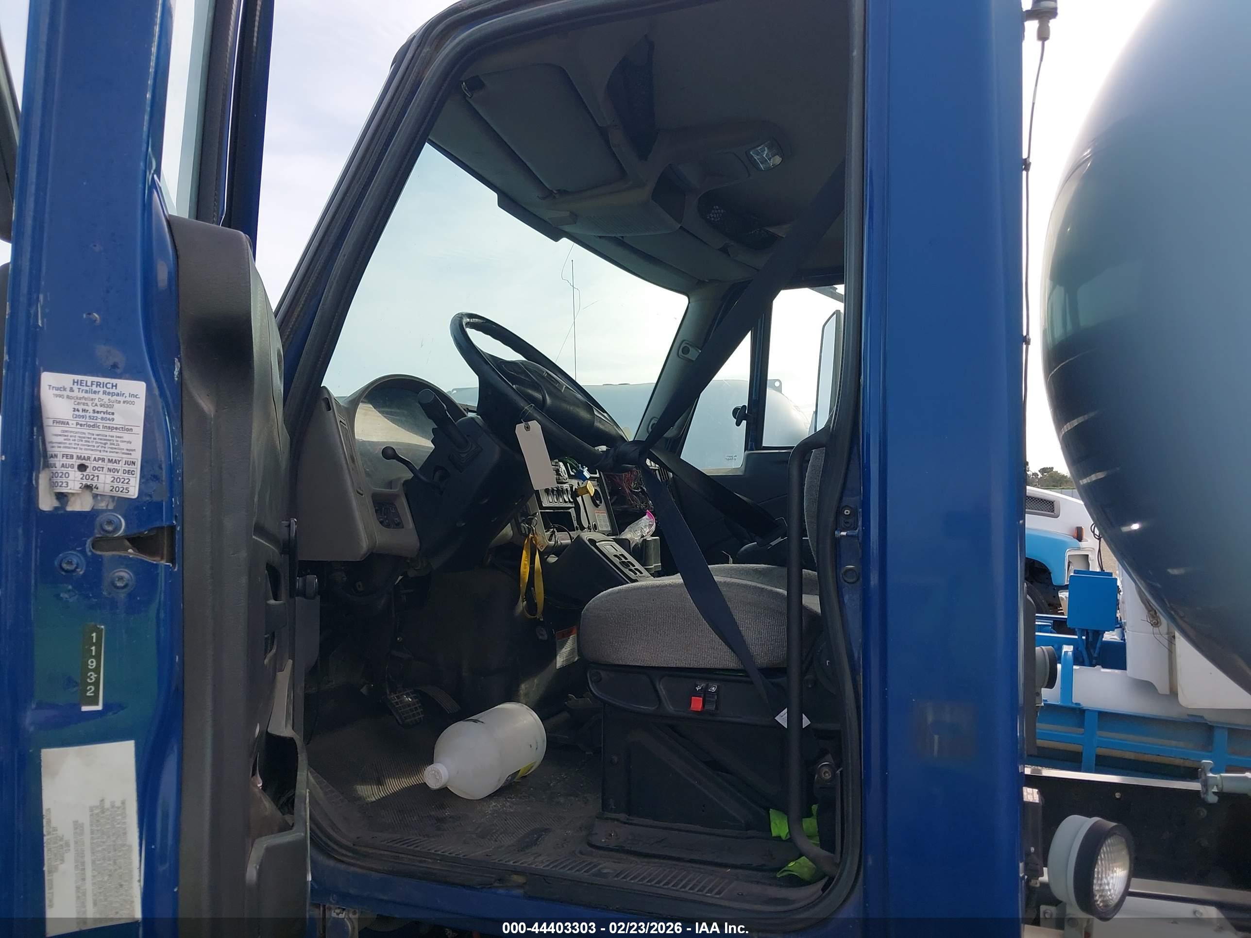 INTERNATIONAL 4000 image 8
